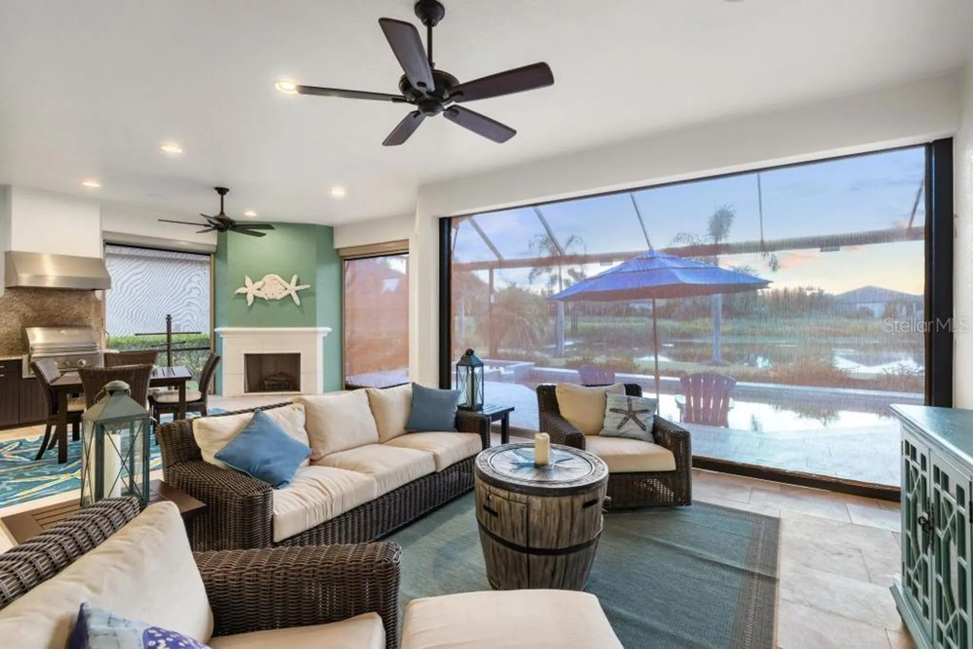 Property Slideshow image 31 of 46 | 4818 cabreo ct, Bradenton, FL, 34211