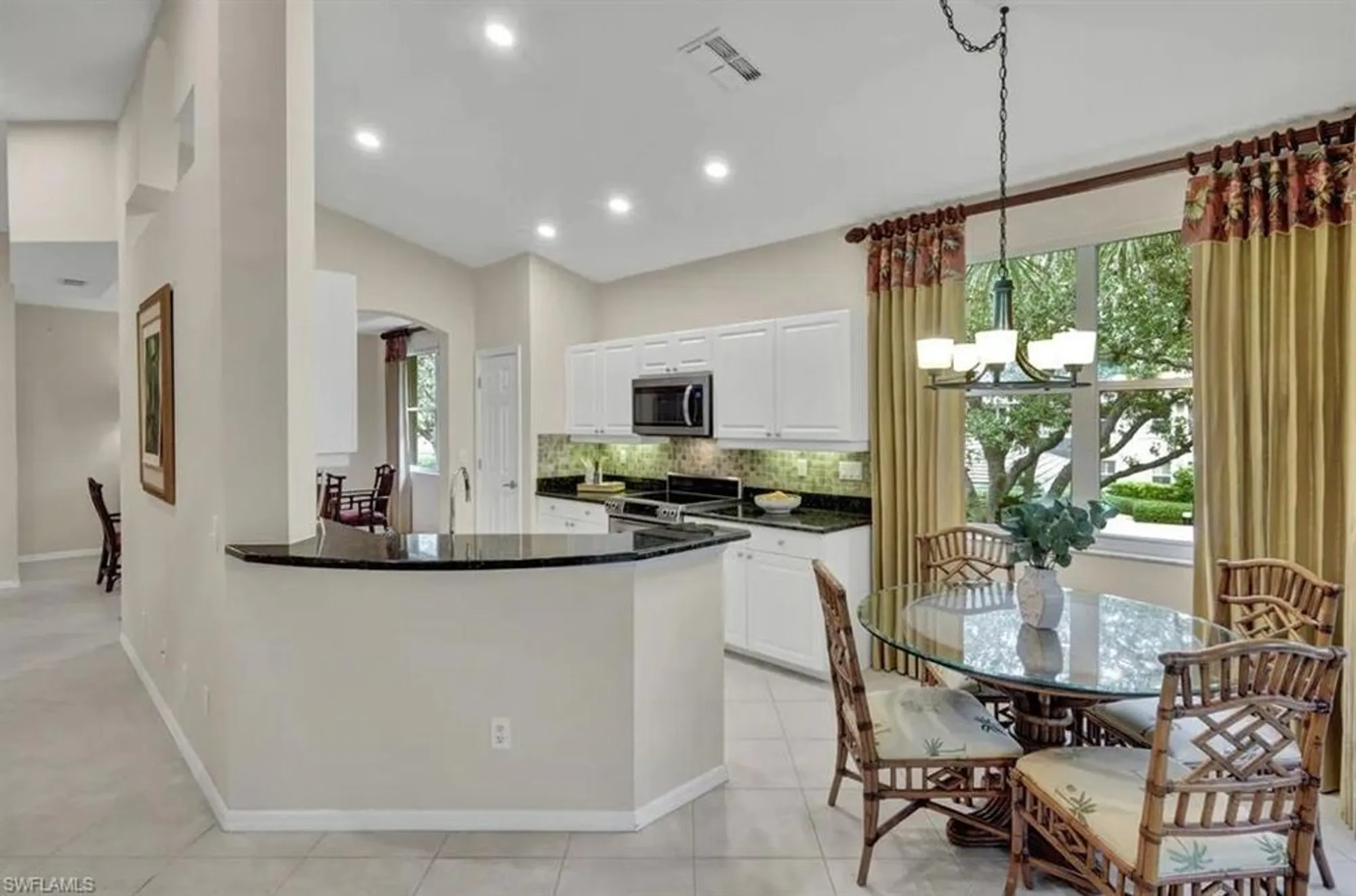 Property Slideshow image 12 of 36 | 3281 crossings ct 201, Bonita Springs, FL, 34134