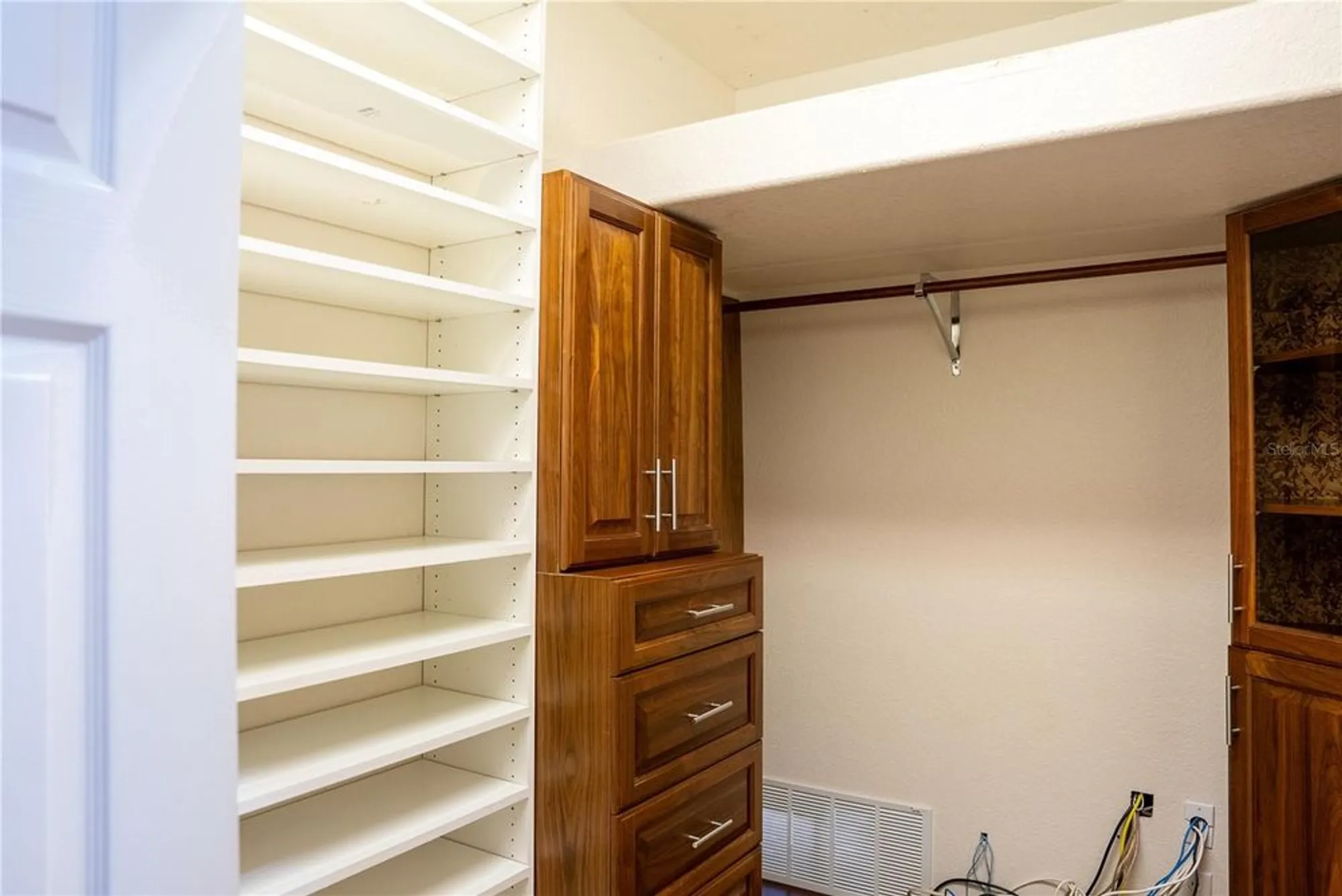 Property Slideshow image 27 of 37 | 326 saint george ct 14, Venice, FL, 34293