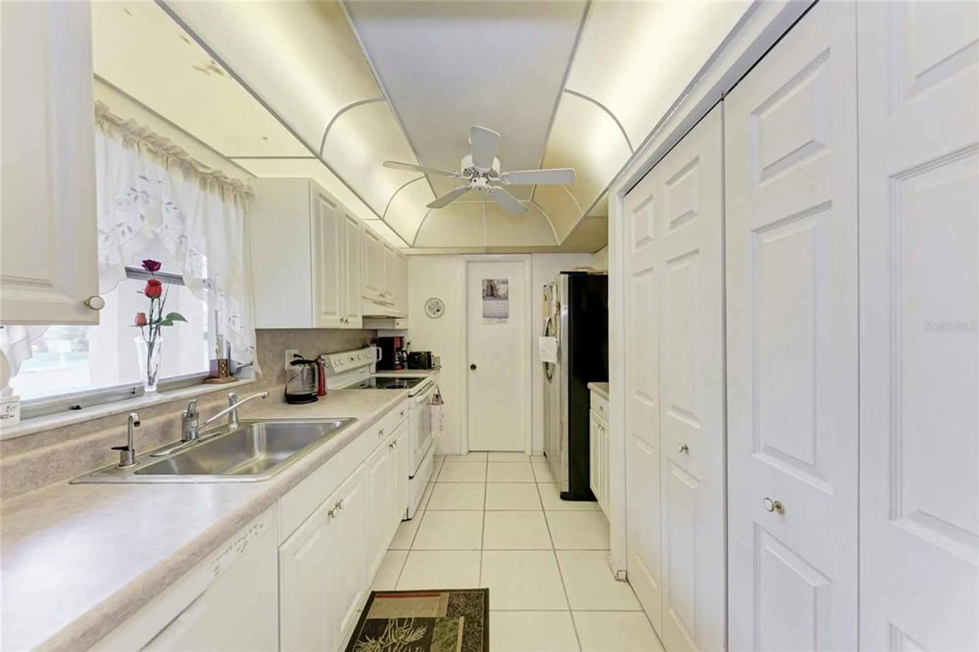 Property Slideshow image 10 of 31 | 3905 34th avenue dr w # 36, Bradenton, FL, 34205