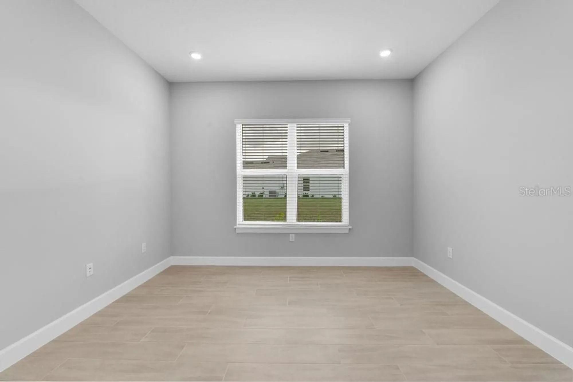 Property Slideshow image 15 of 22 | 14919 contenta loop, Bradenton, FL, 34211