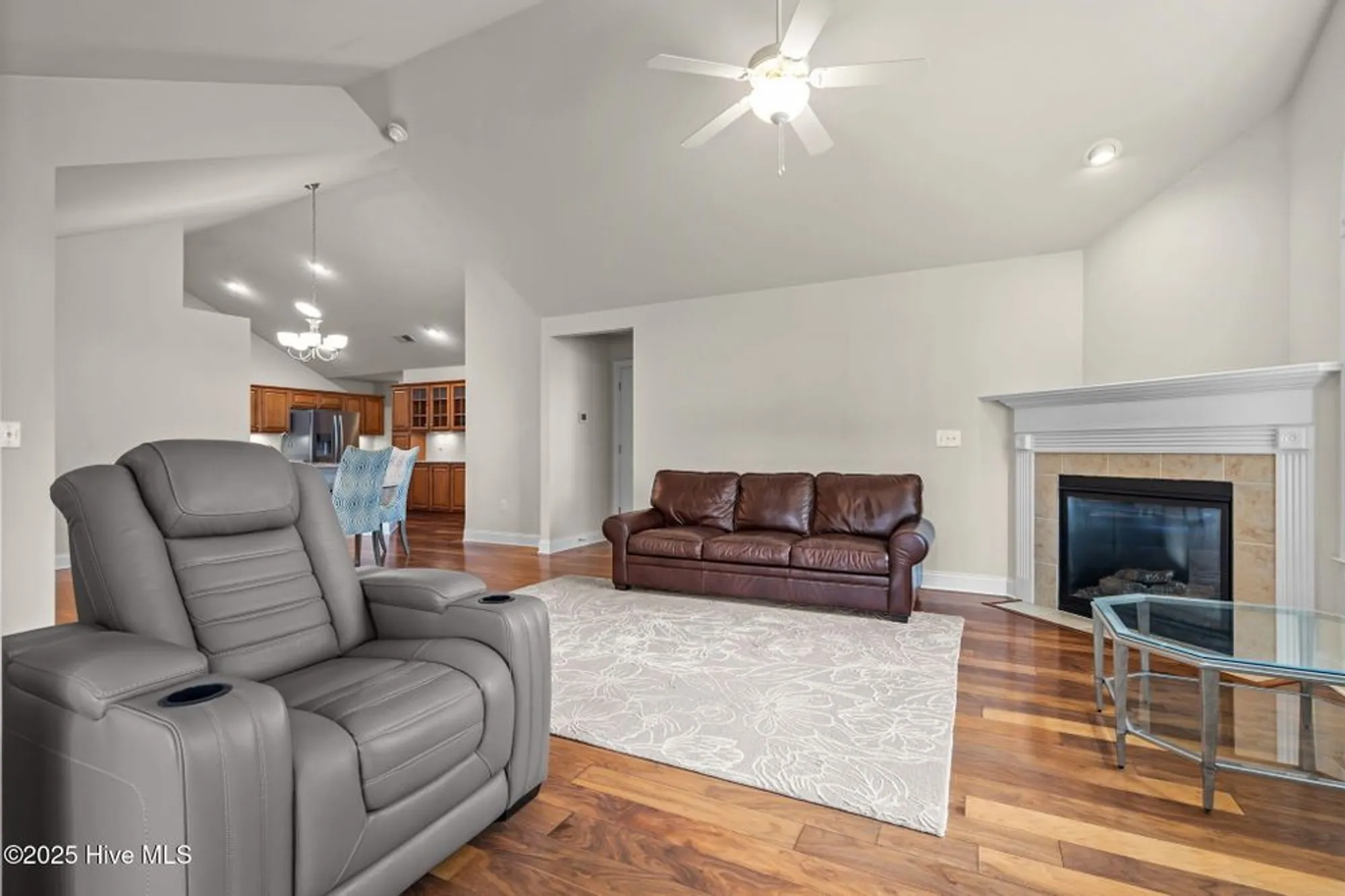 Property Slideshow image 7 of 34 | 105 e chelsea ct, Southern Pines, NC, 28387