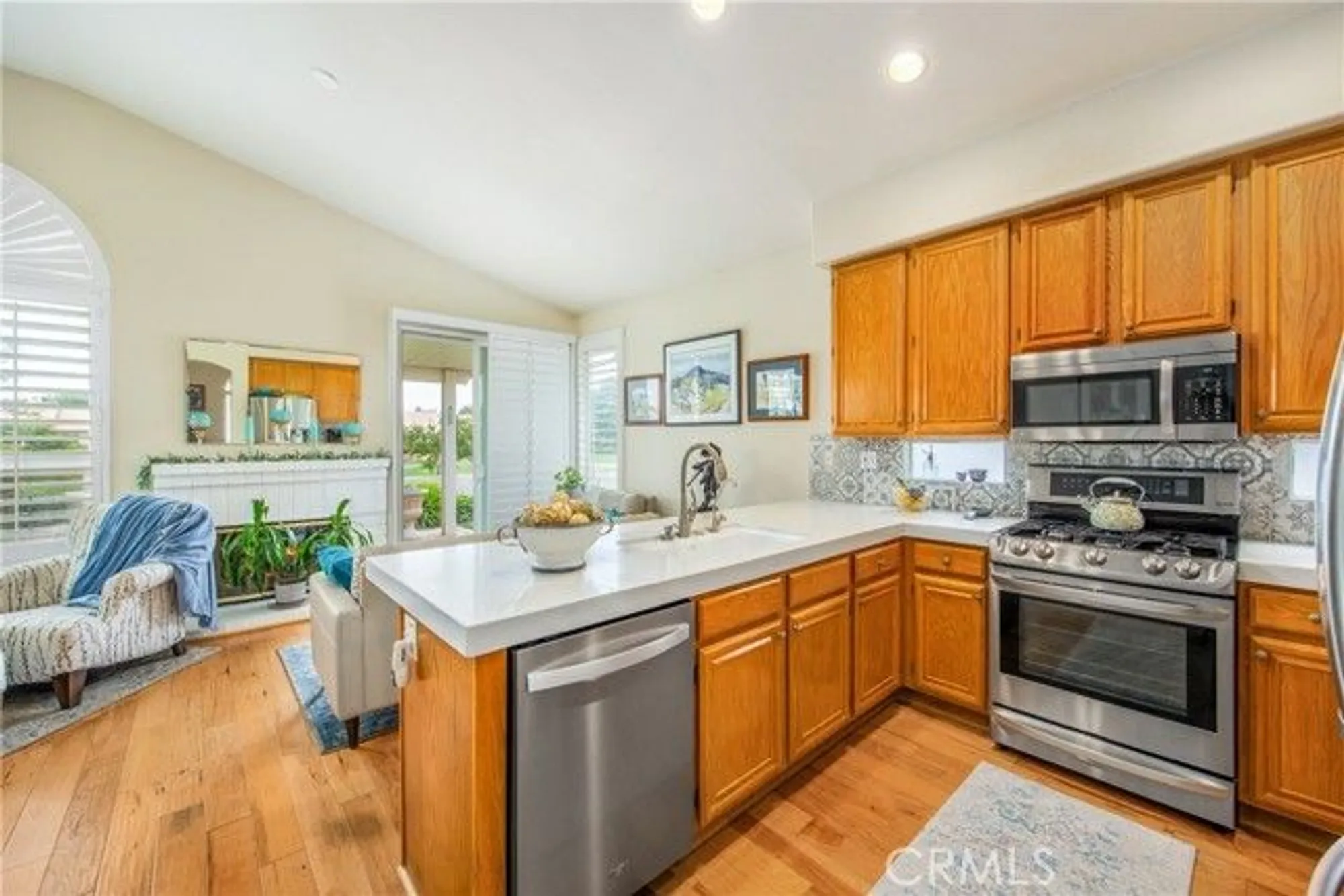 Property Slideshow image 11 of 43 | 6078 lake buena vista way, Banning, CA, 92220