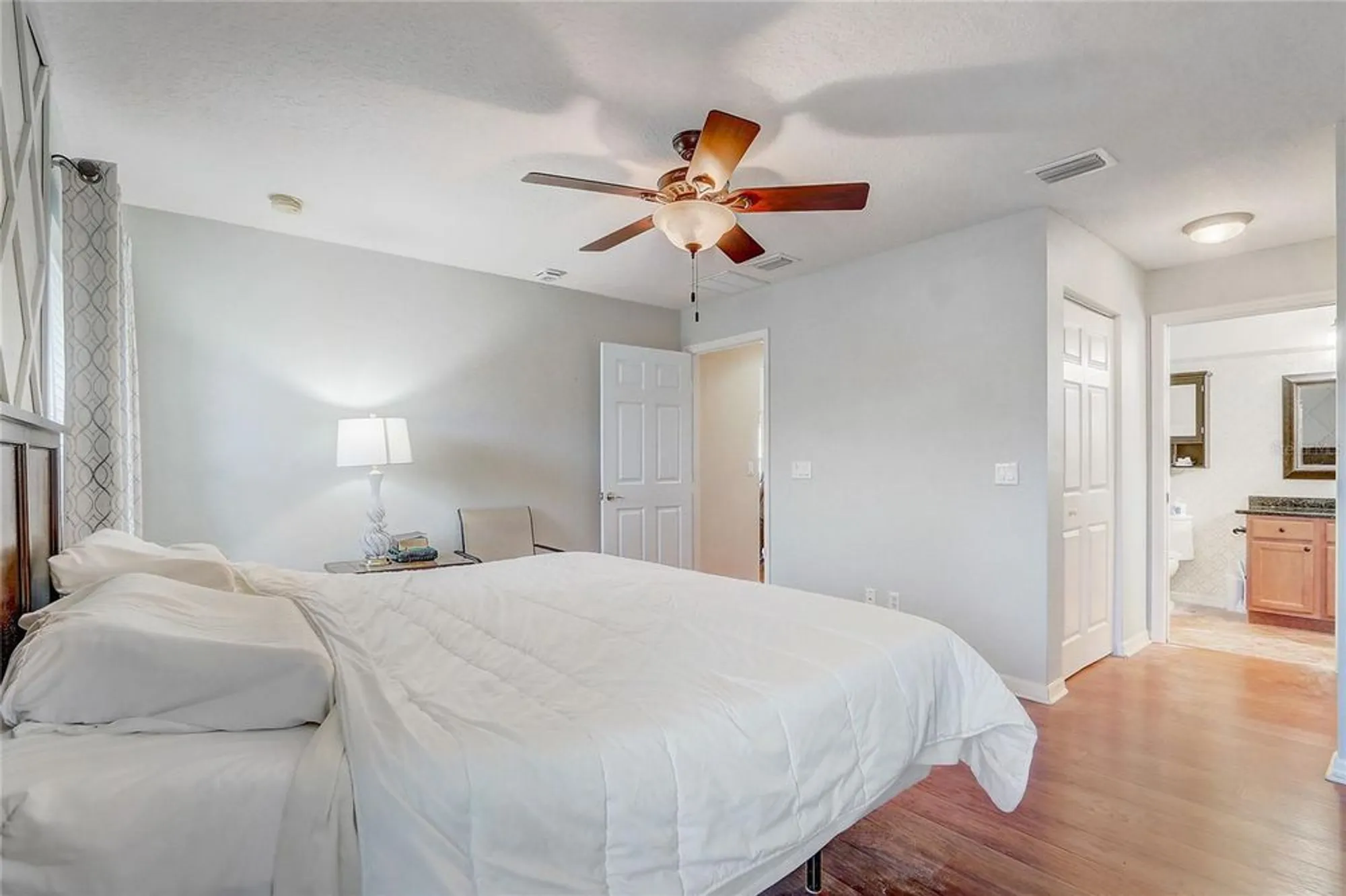 Property Slideshow image 10 of 27 | 9183 sw 102nd cir, Ocala, FL, 34481