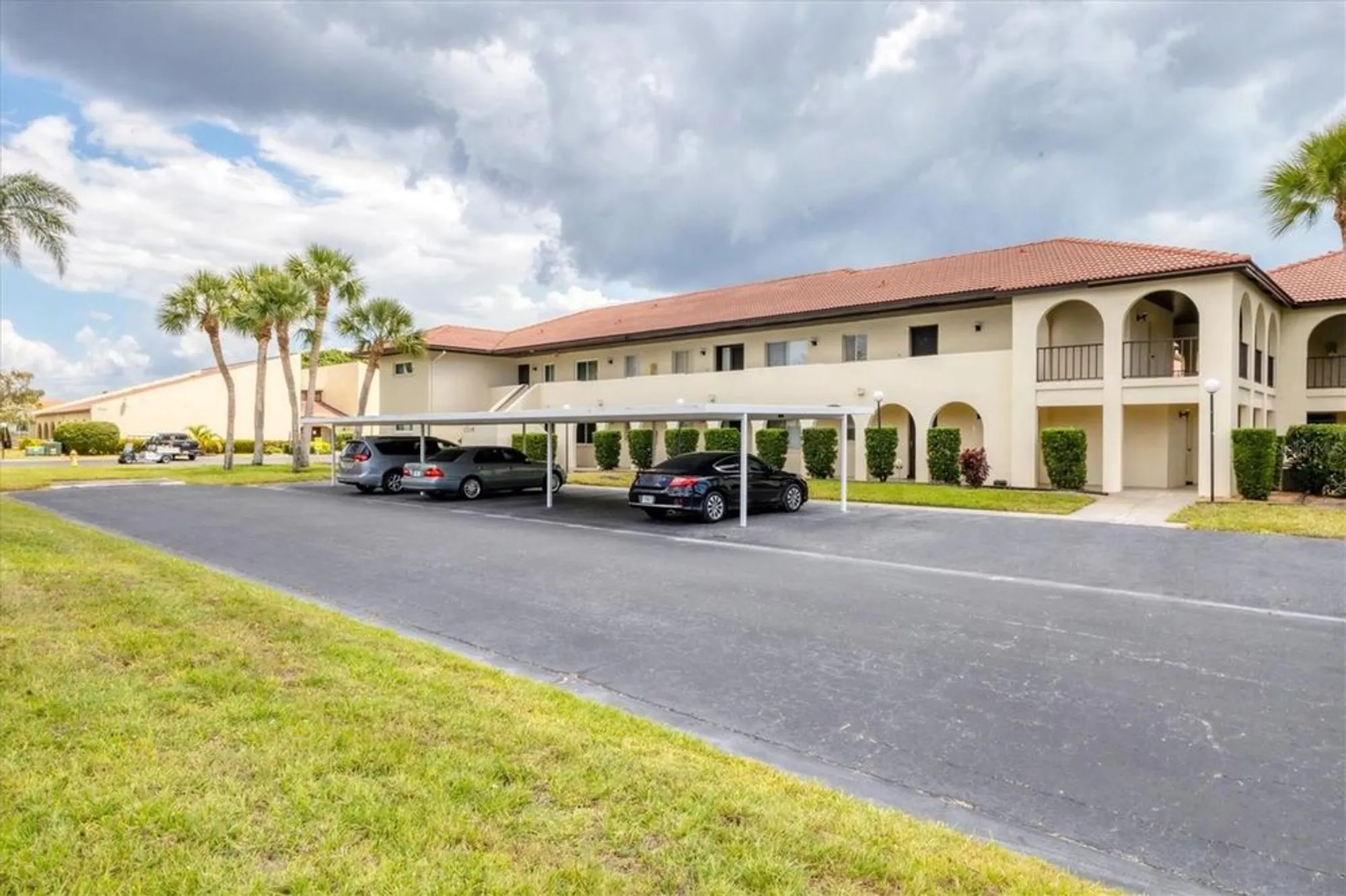 Property Slideshow image 23 of 40 | 3690 pinecrest st unit 114, Sarasota, FL, 34232