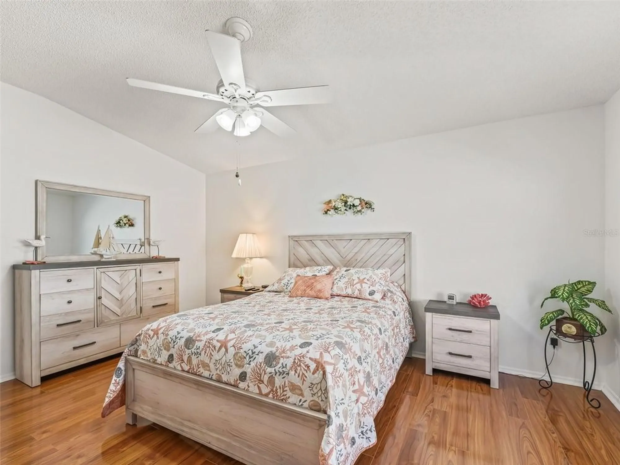 Property Slideshow image 17 of 32 | 408 rose croft ter, The Villages, FL, 32162