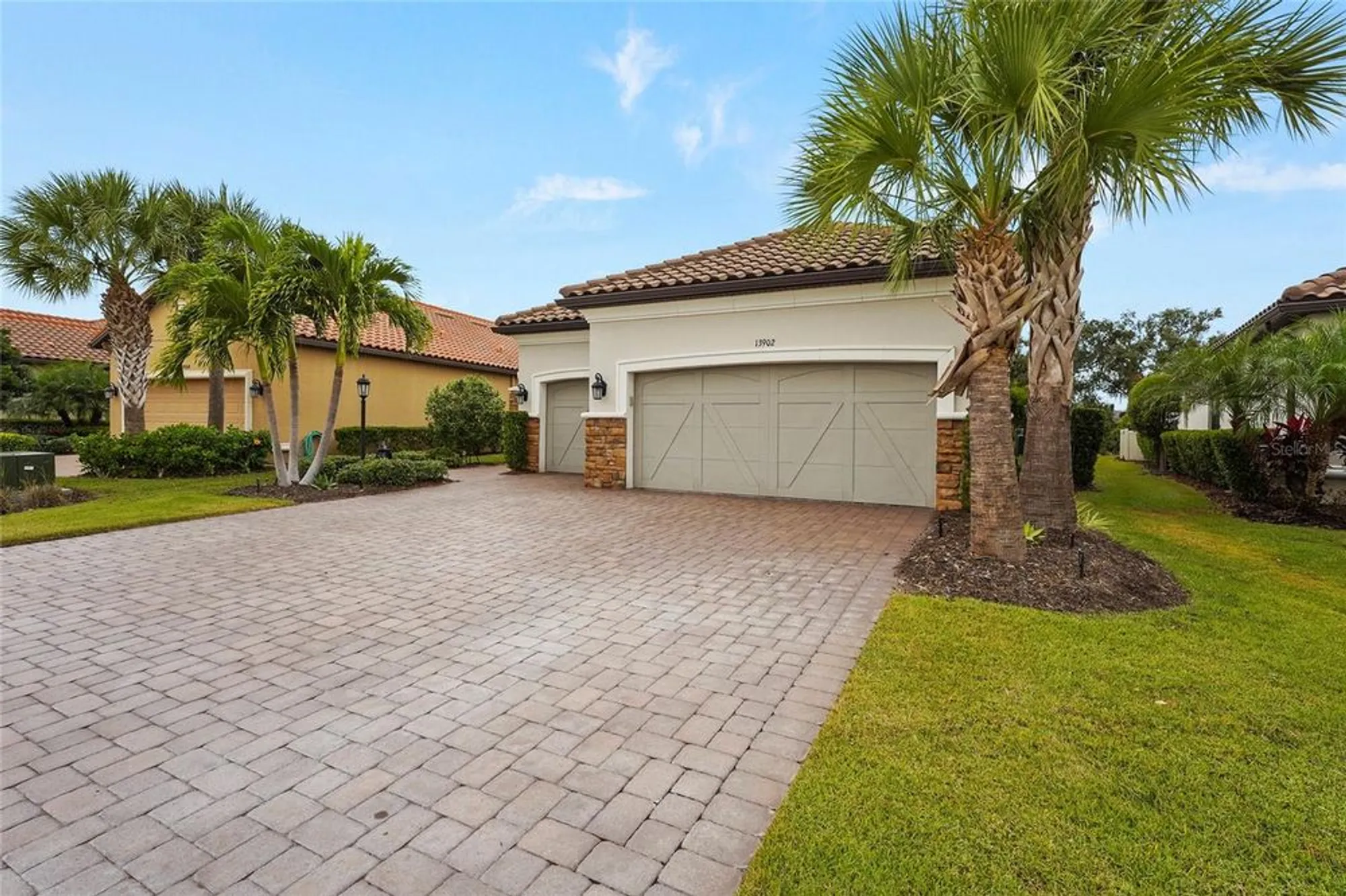 Property Slideshow image 22 of 85 | 13902 messina loop, Bradenton, FL, 34211
