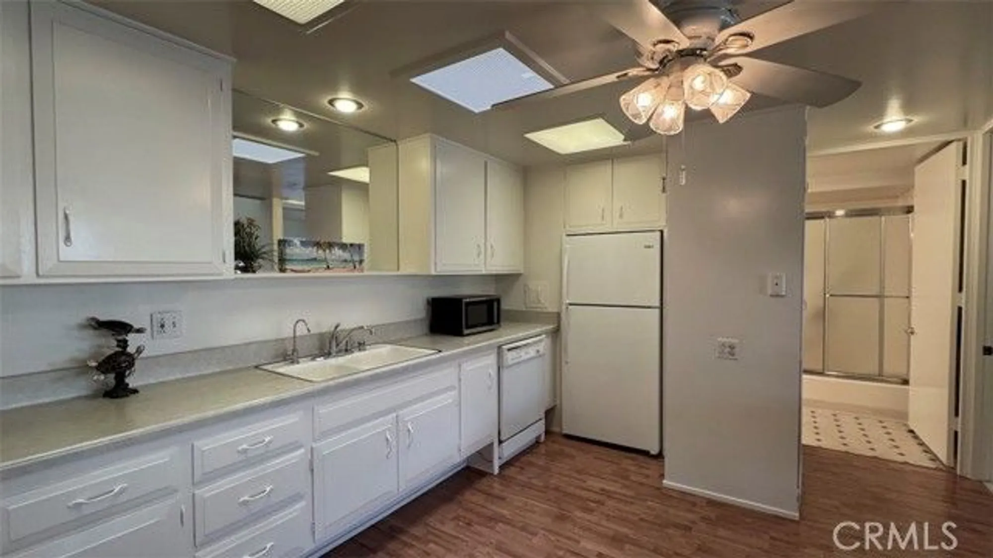 Property Slideshow image 13 of 39 | 13800 annandale dr, Seal Beach, CA, 90740