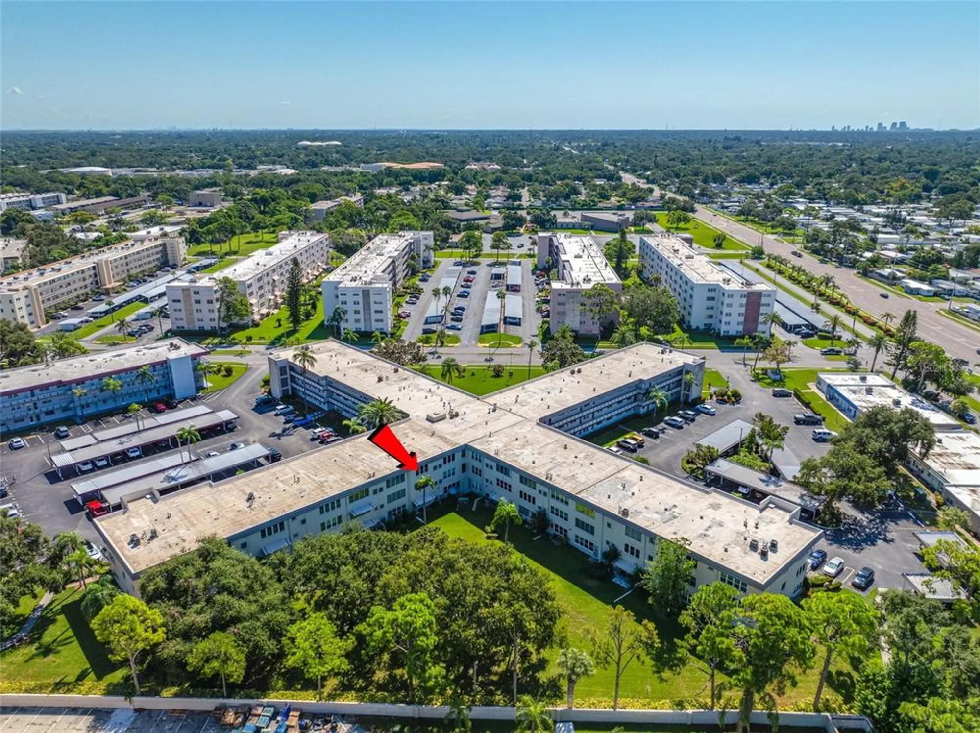 Property Slideshow image 2 of 36 | 5530 80th st n unit c302, St Petersburg, FL, 33709