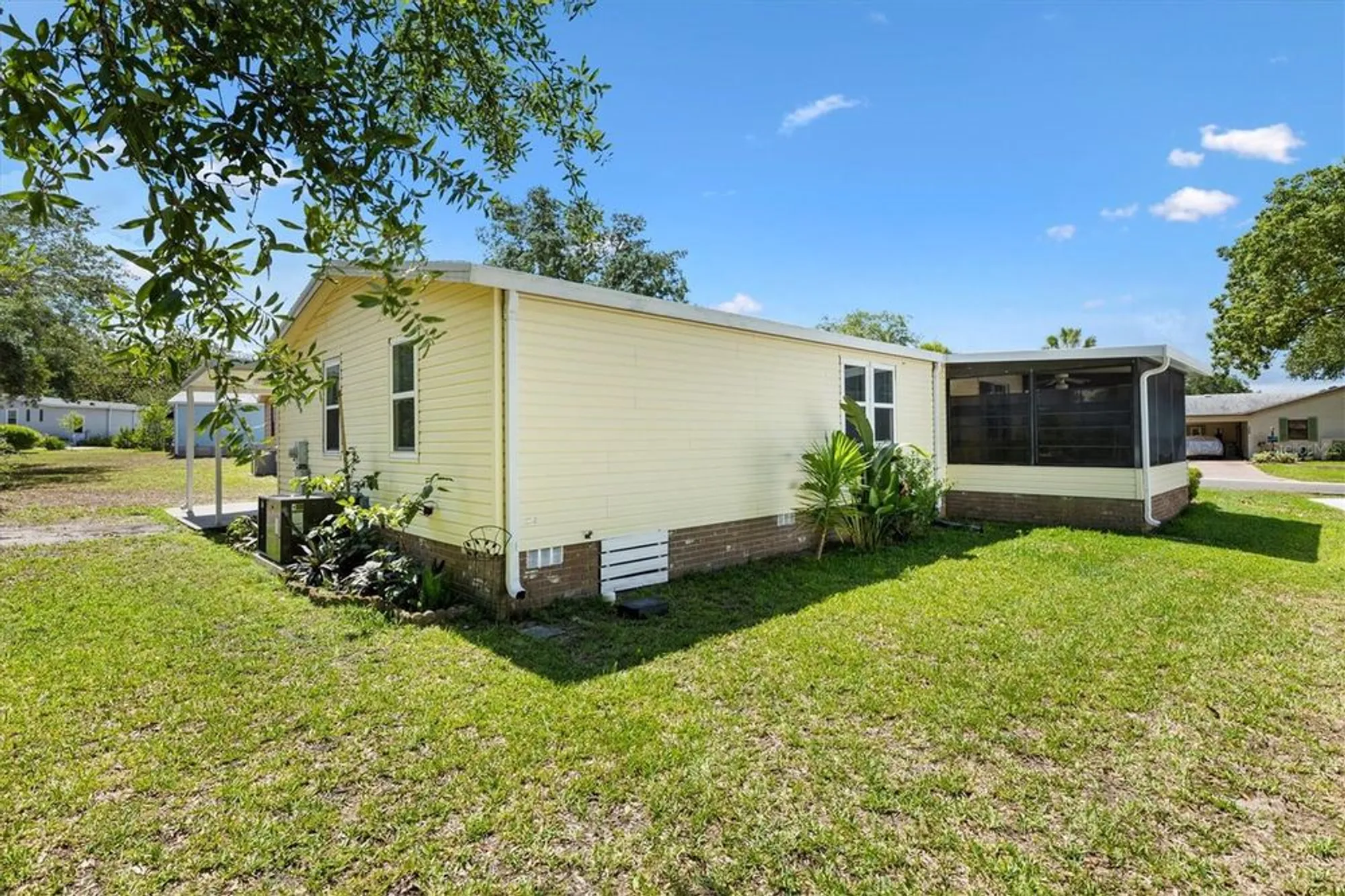 Property Slideshow image 27 of 32 | 518 saint andrews blvd, The Villages, FL, 32159