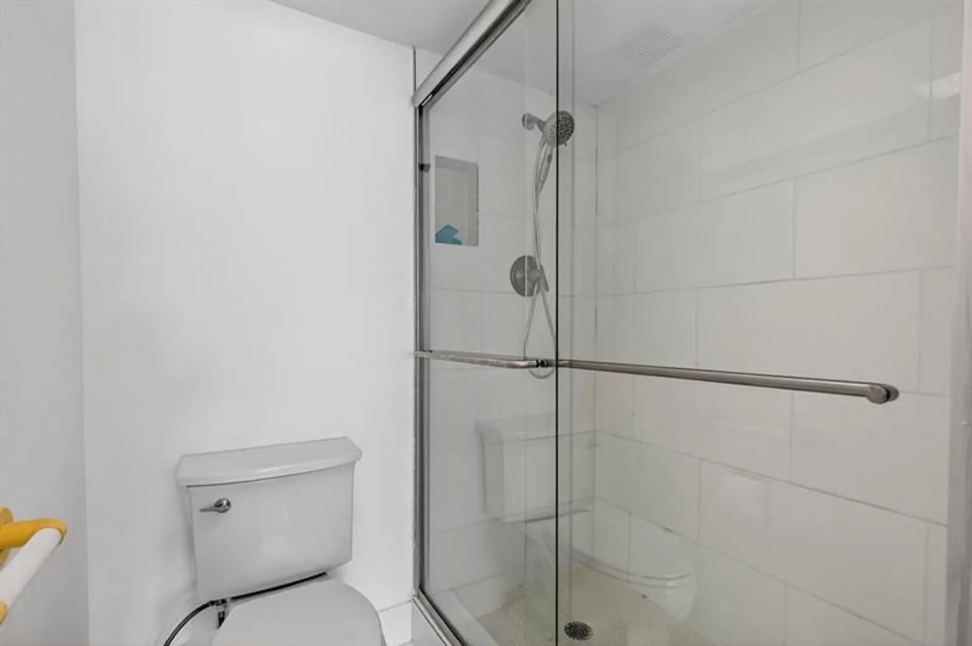 Property Slideshow image 31 of 42 | 12750 sw 4th ct 307j, Pembroke Pines, FL, 33027