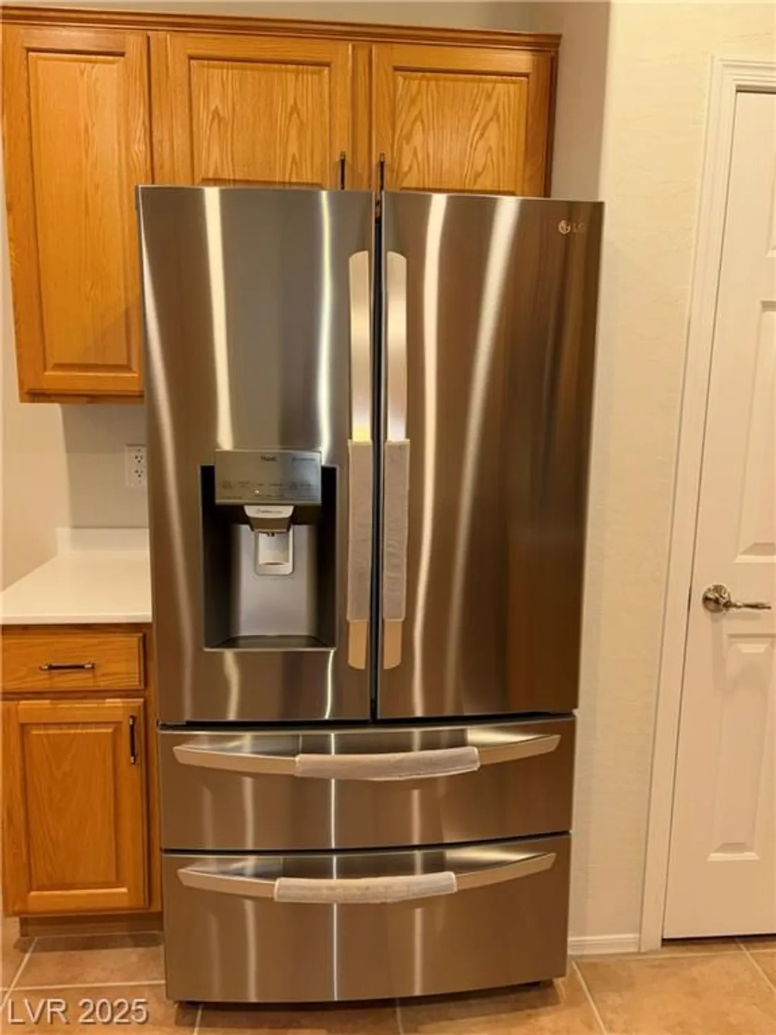 Property Slideshow image 10 of 51 | 2484 galaxy cluster st, Henderson, NV, 89044