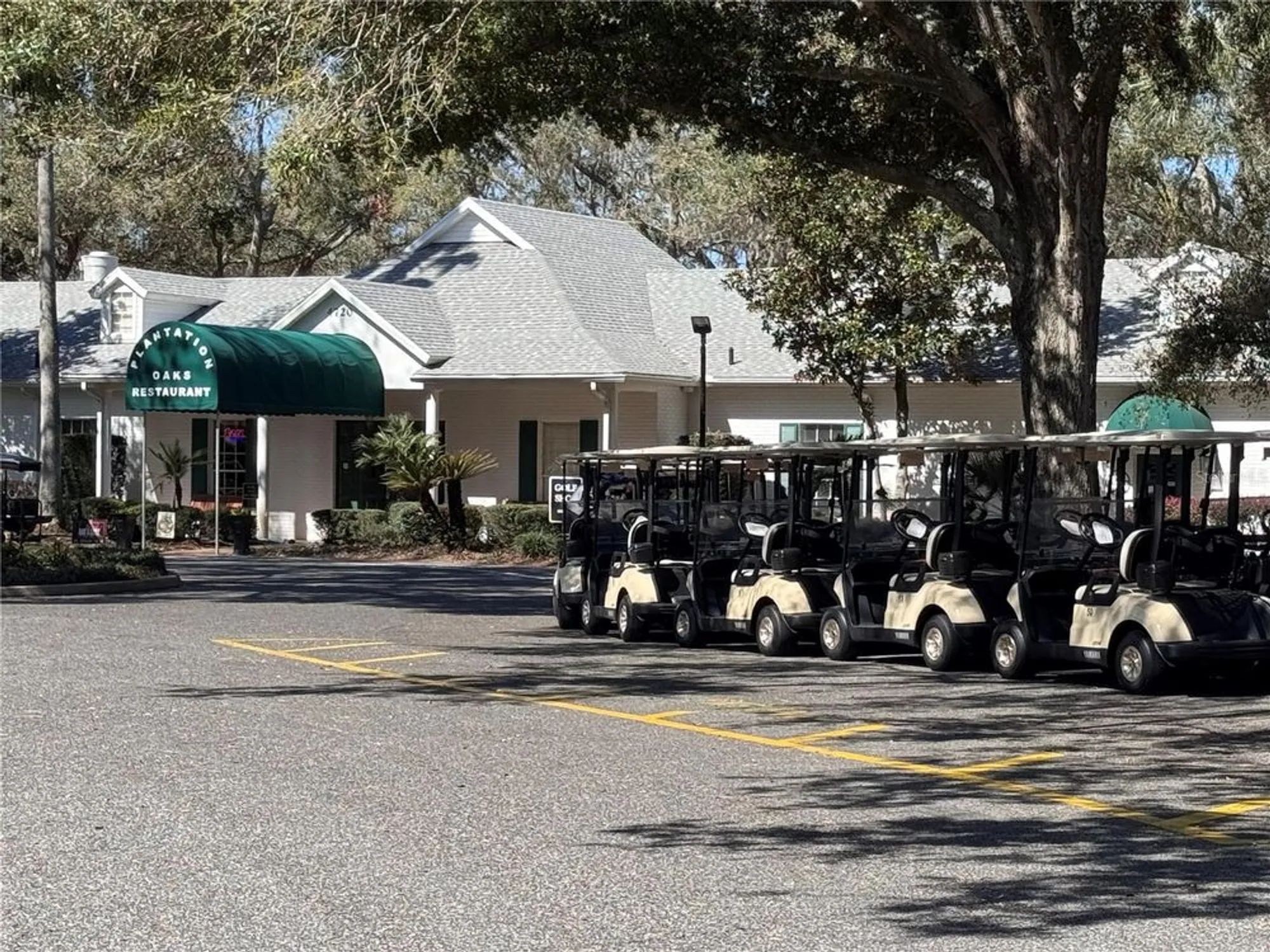 Property Slideshow image 75 of 100 | 25527 oak aly, Leesburg, FL, 34748