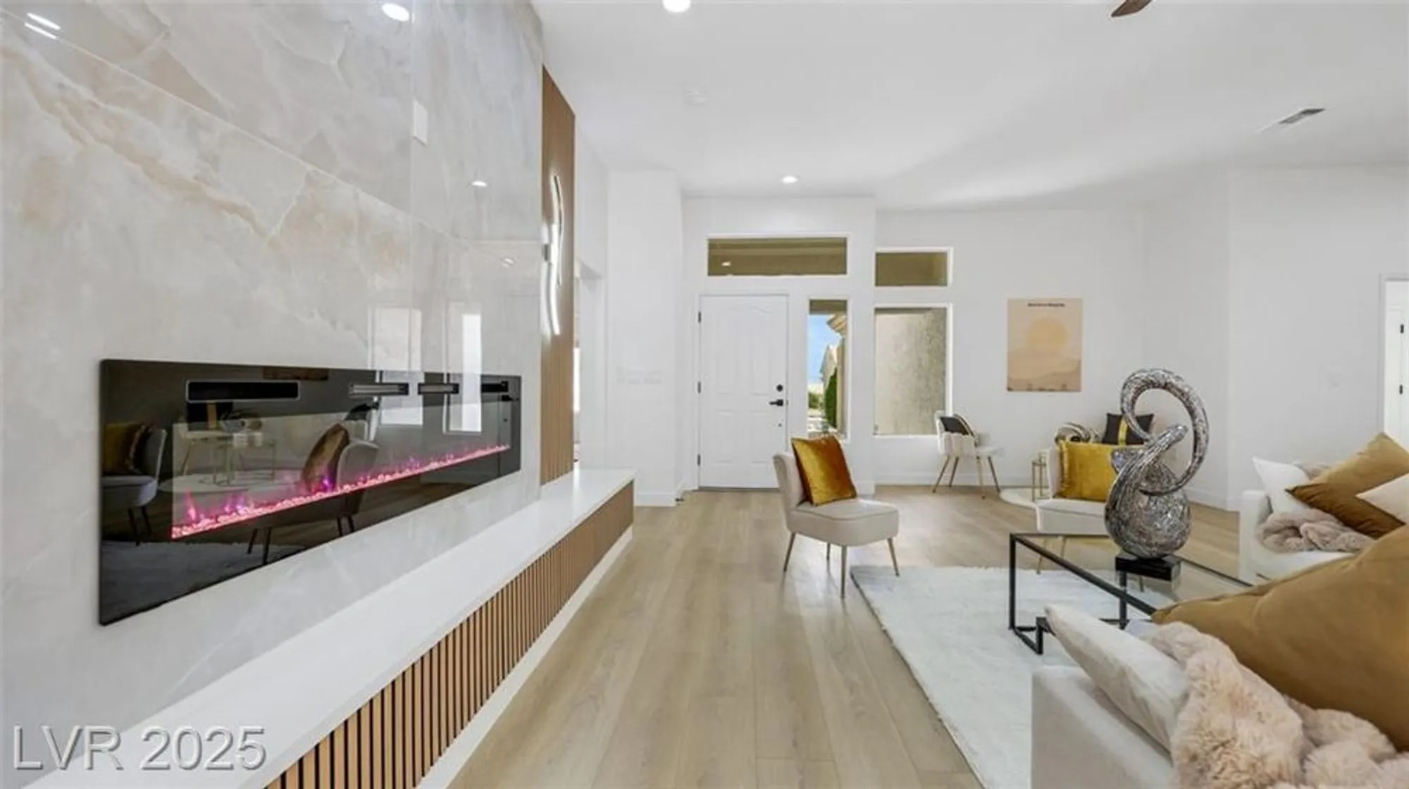 Property Slideshow image 17 of 51 | 3013 abercorn dr, Las Vegas, NV, 89134