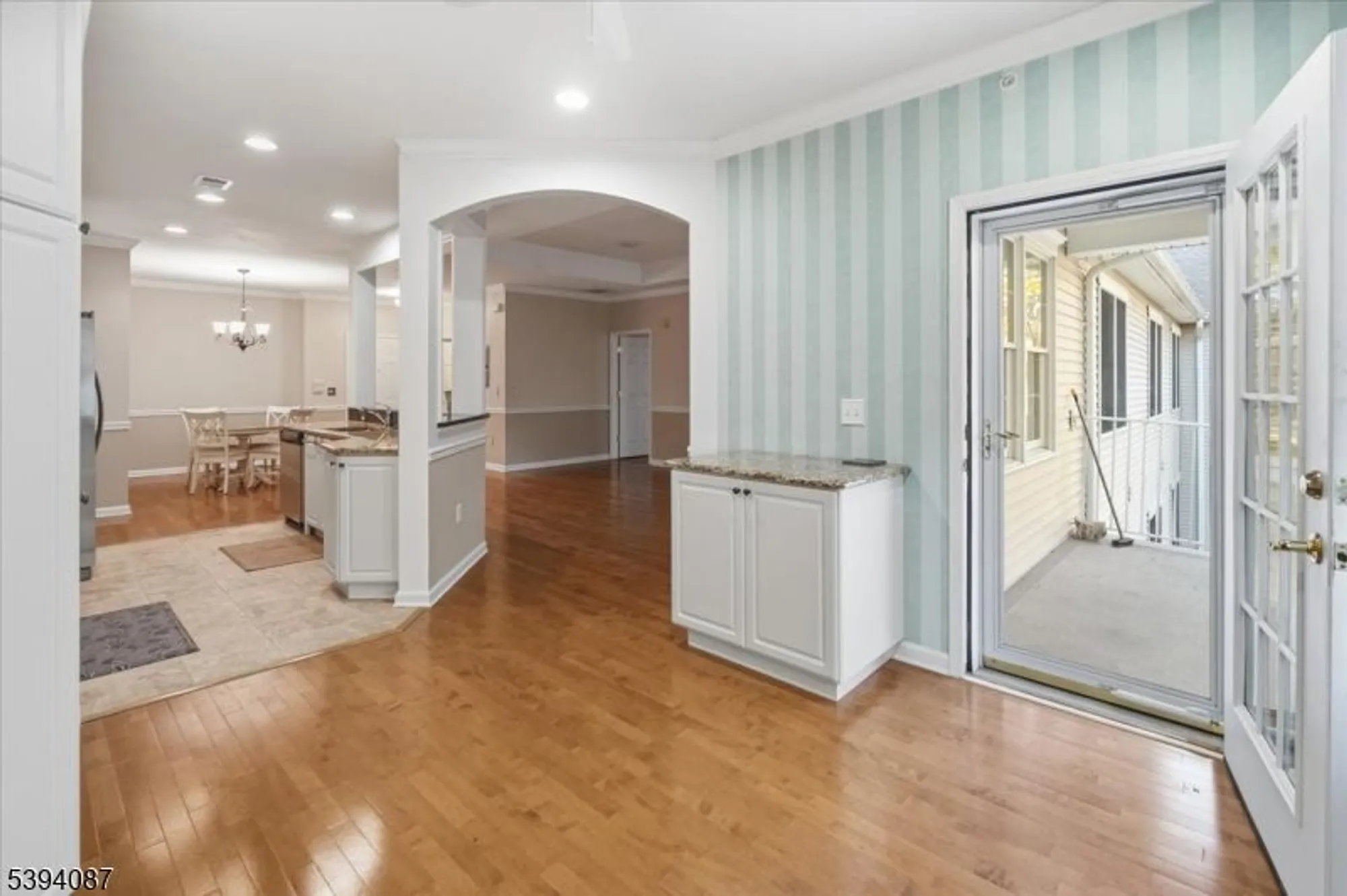 Property Slideshow image 18 of 43 | 89 ridgeview ln, Mount Arlington, NJ, 07856