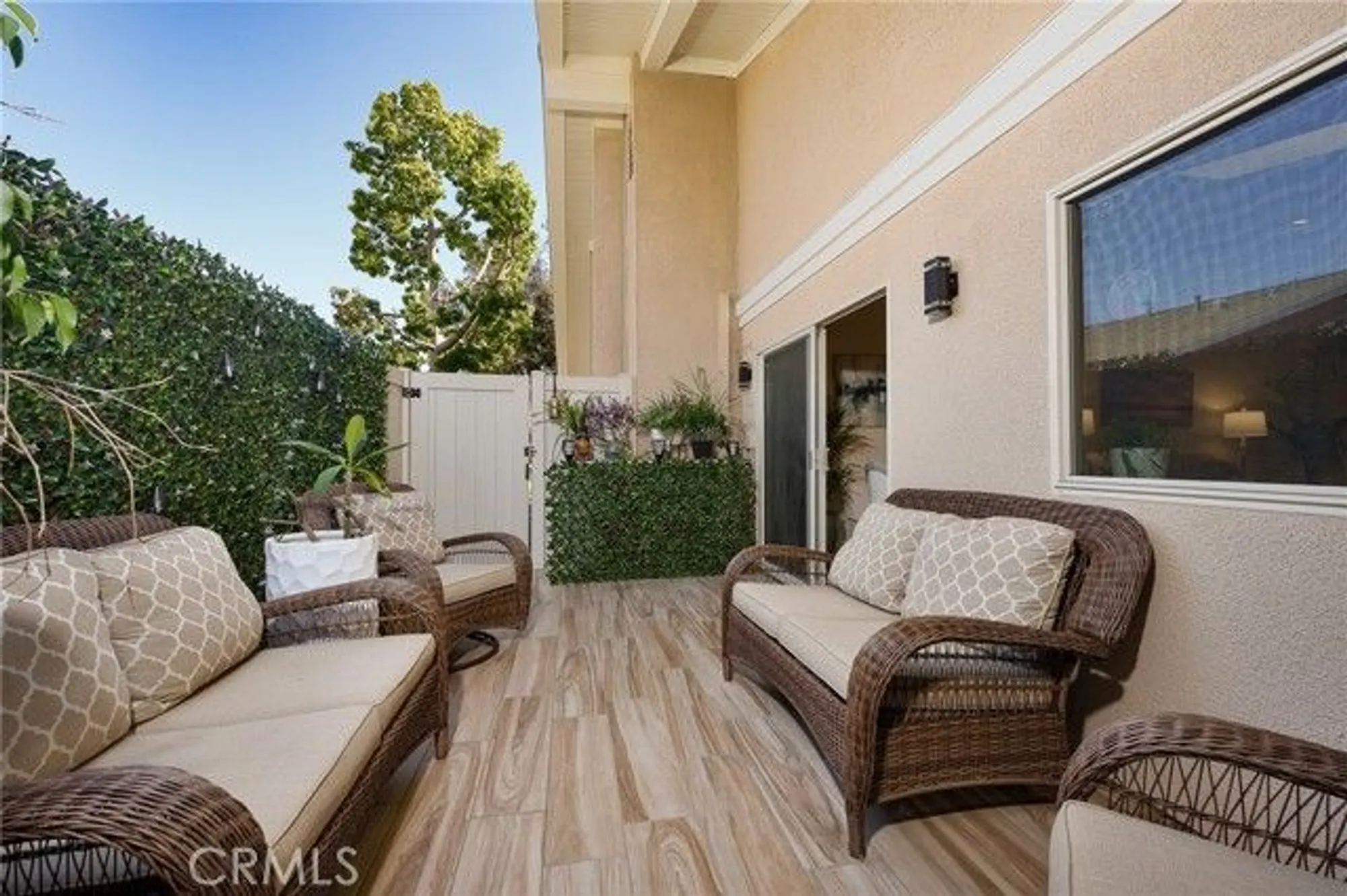 Property Slideshow image 12 of 32 | 8856 sutter cir, Huntington Beach, CA, 92646