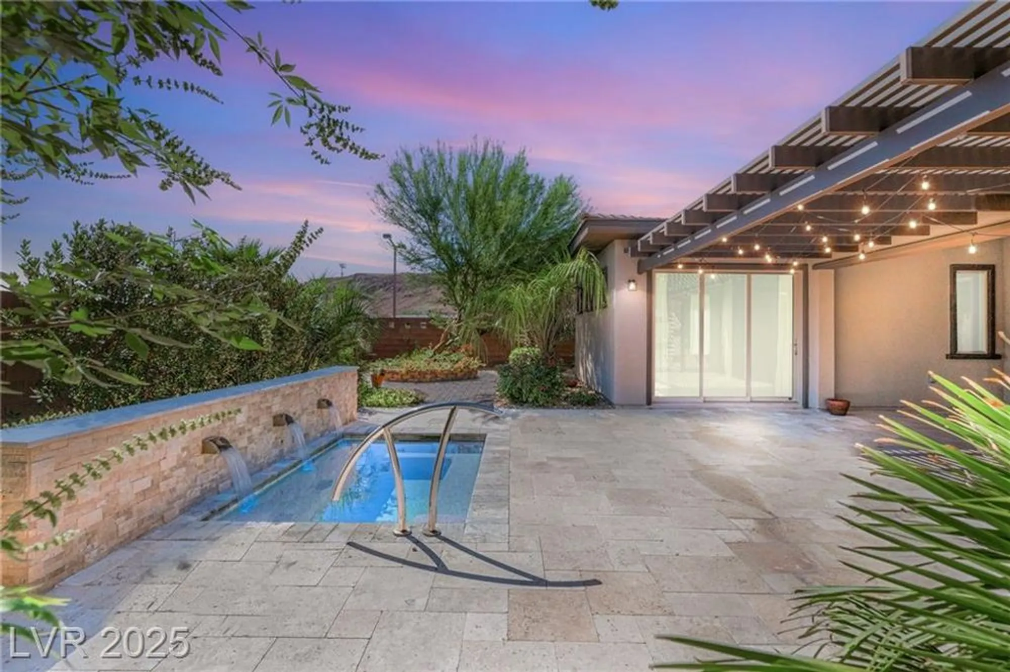 Property Slideshow image 33 of 58 | 9985 regency canyon way, Las Vegas, NV, 89148