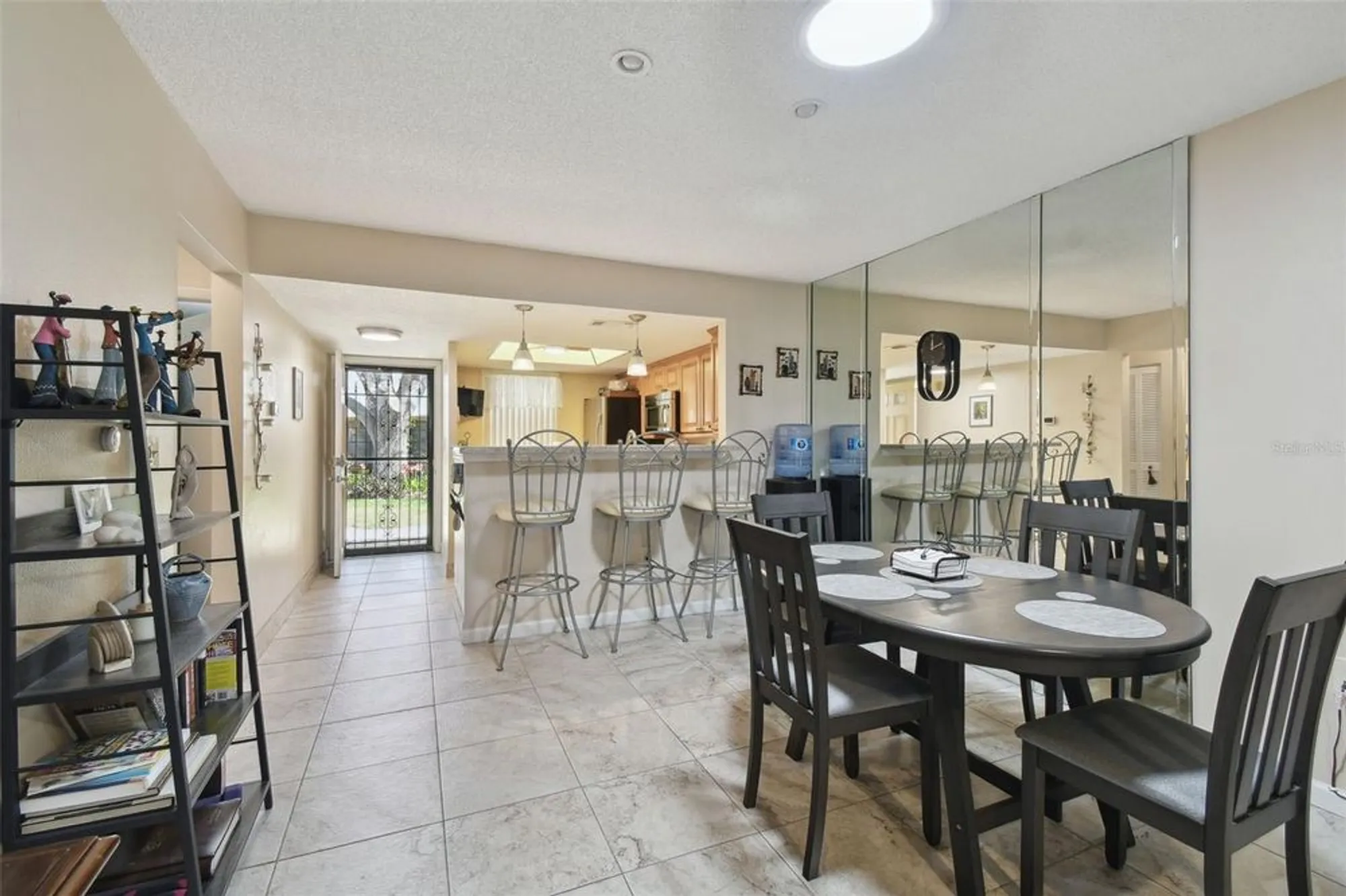 Property Slideshow image 6 of 89 | 8130 braddock cir 3, Port Richey, FL, 34668