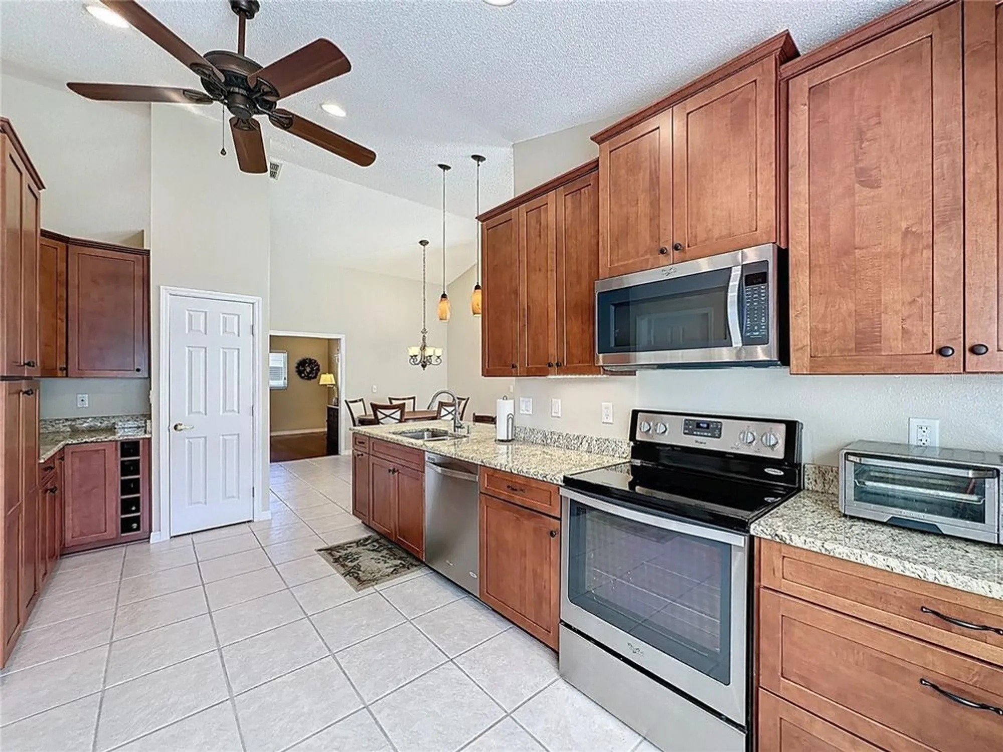 Property Slideshow image 19 of 66 | 3585 westerham dr, Clermont, FL, 34711