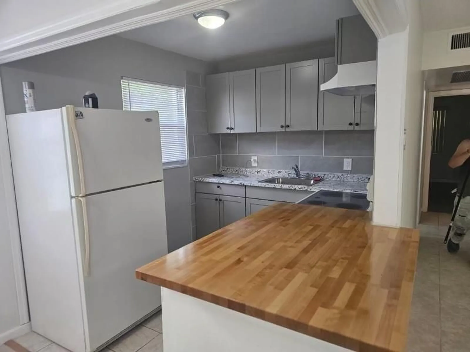 Property Slideshow image 8 of 42 | 333 newport v # 333, Deerfield Beach, FL, 33442