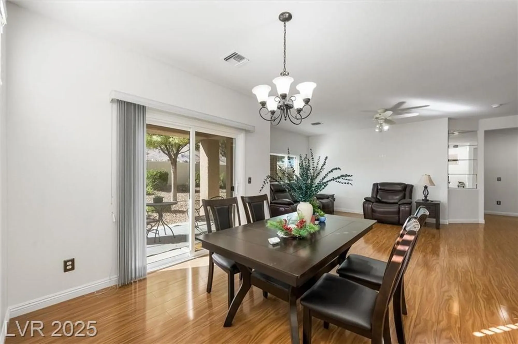 Property Slideshow image 5 of 40 | 2313 sun cliffs st, Las Vegas, NV, 89134