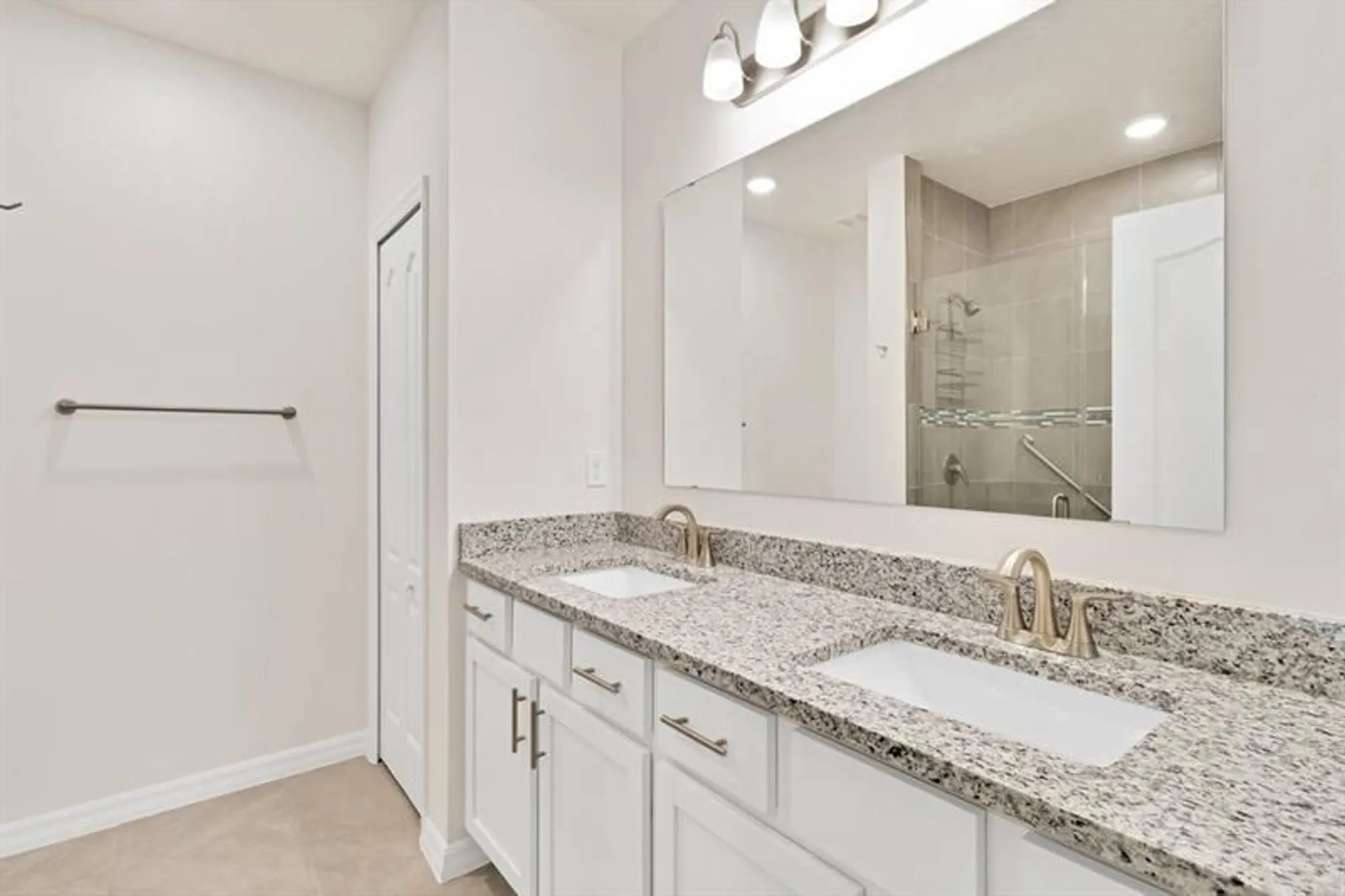 Property Slideshow image 16 of 36 | 6035 red maple mnr, Vero Beach, FL, 32966