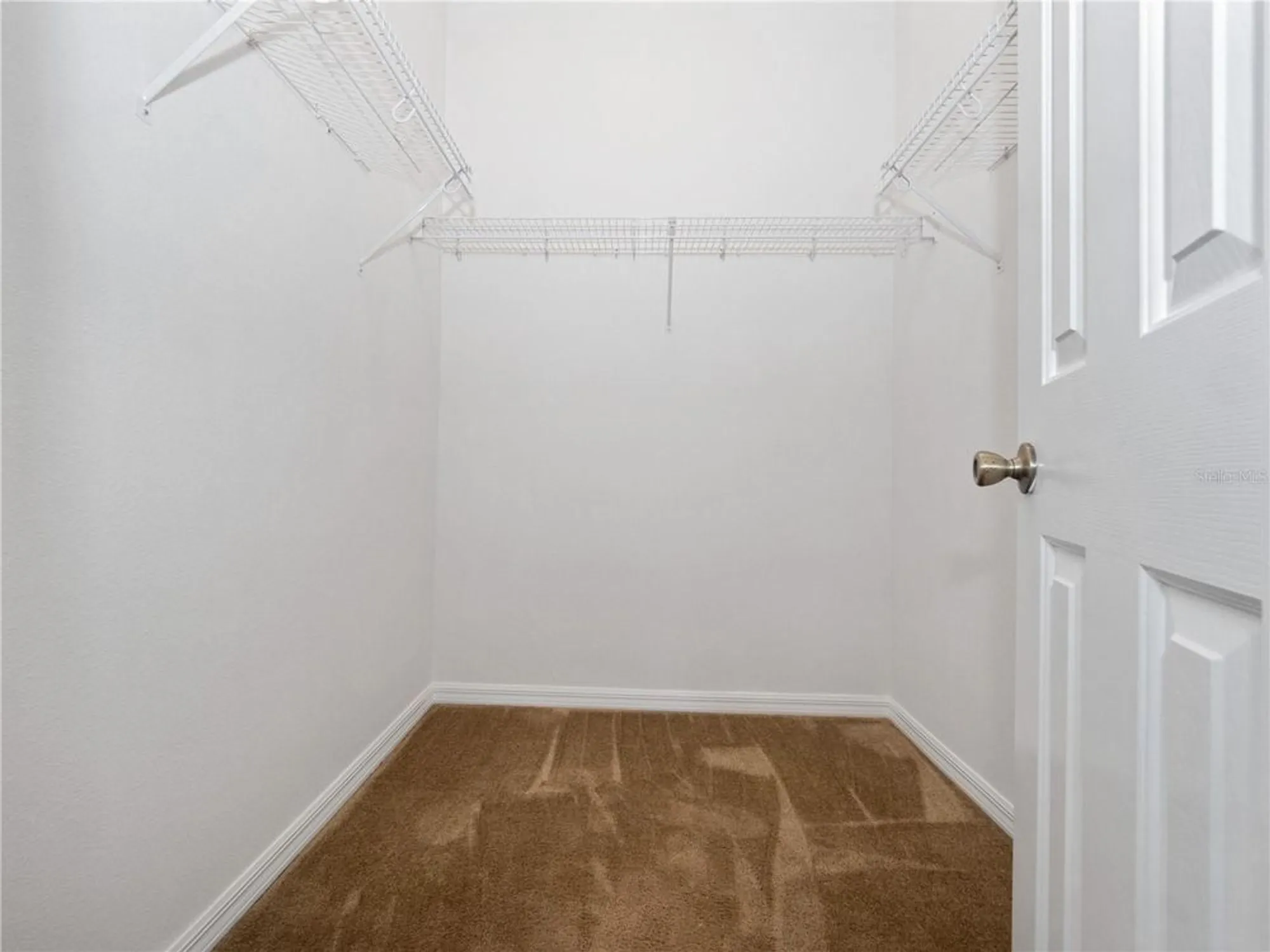 Property Slideshow image 46 of 77 | 20505 queen alexandra dr, Leesburg, FL, 34748