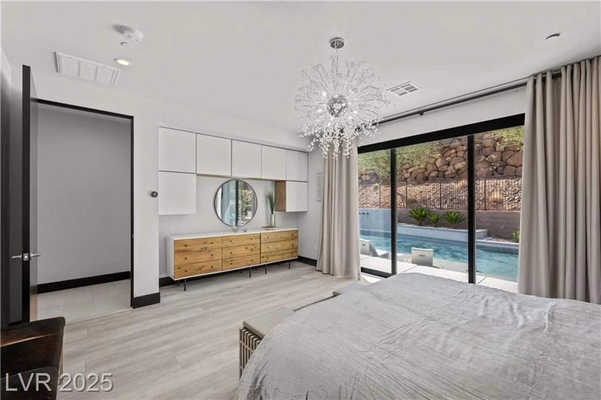 Property Slideshow image 33 of 99 | 5 highland cove ln, Henderson, NV, 89011