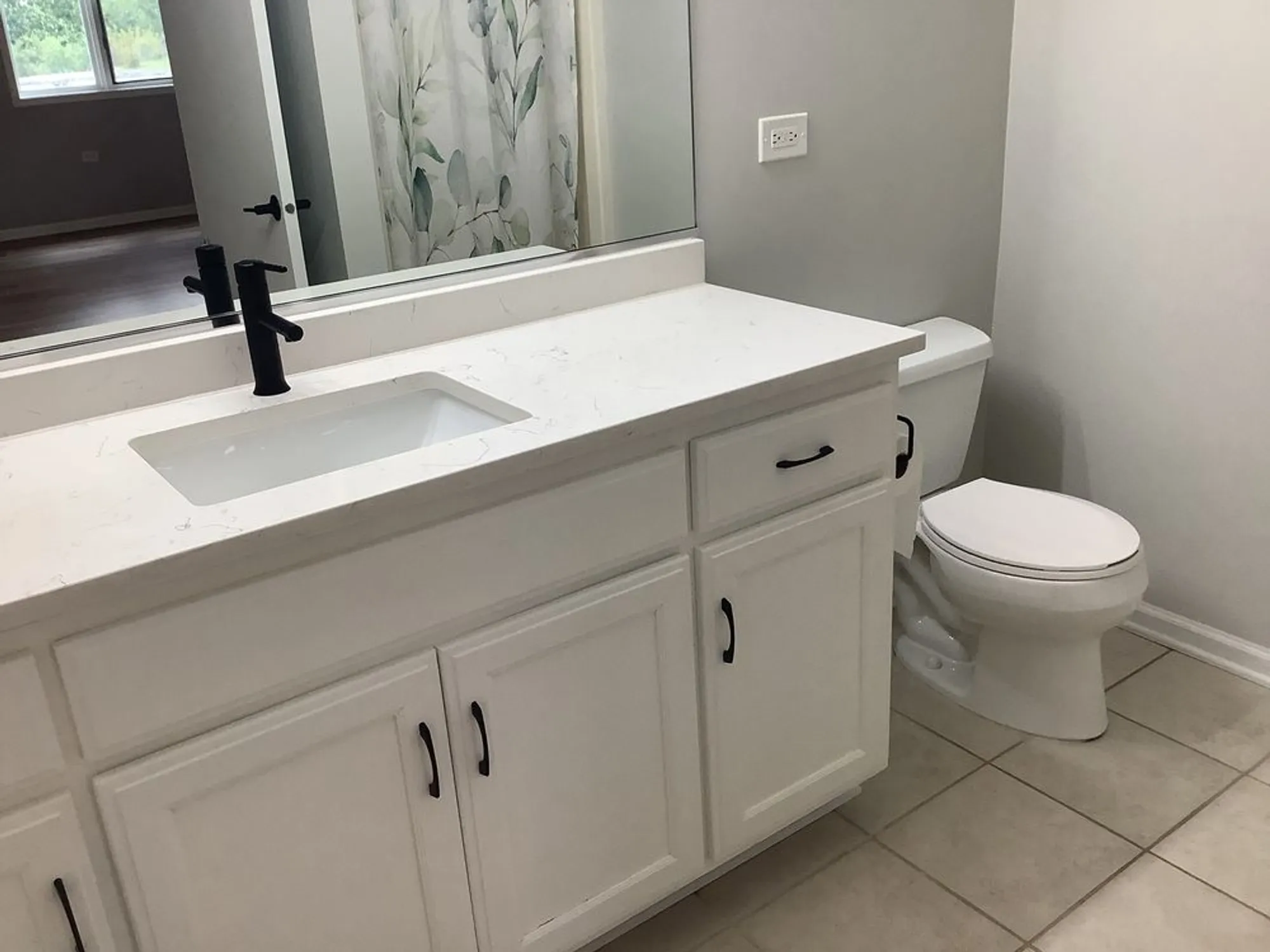 Property Slideshow image 14 of 25 | 6241 misty pines dr unit 1, Tinley Park, IL, 60477