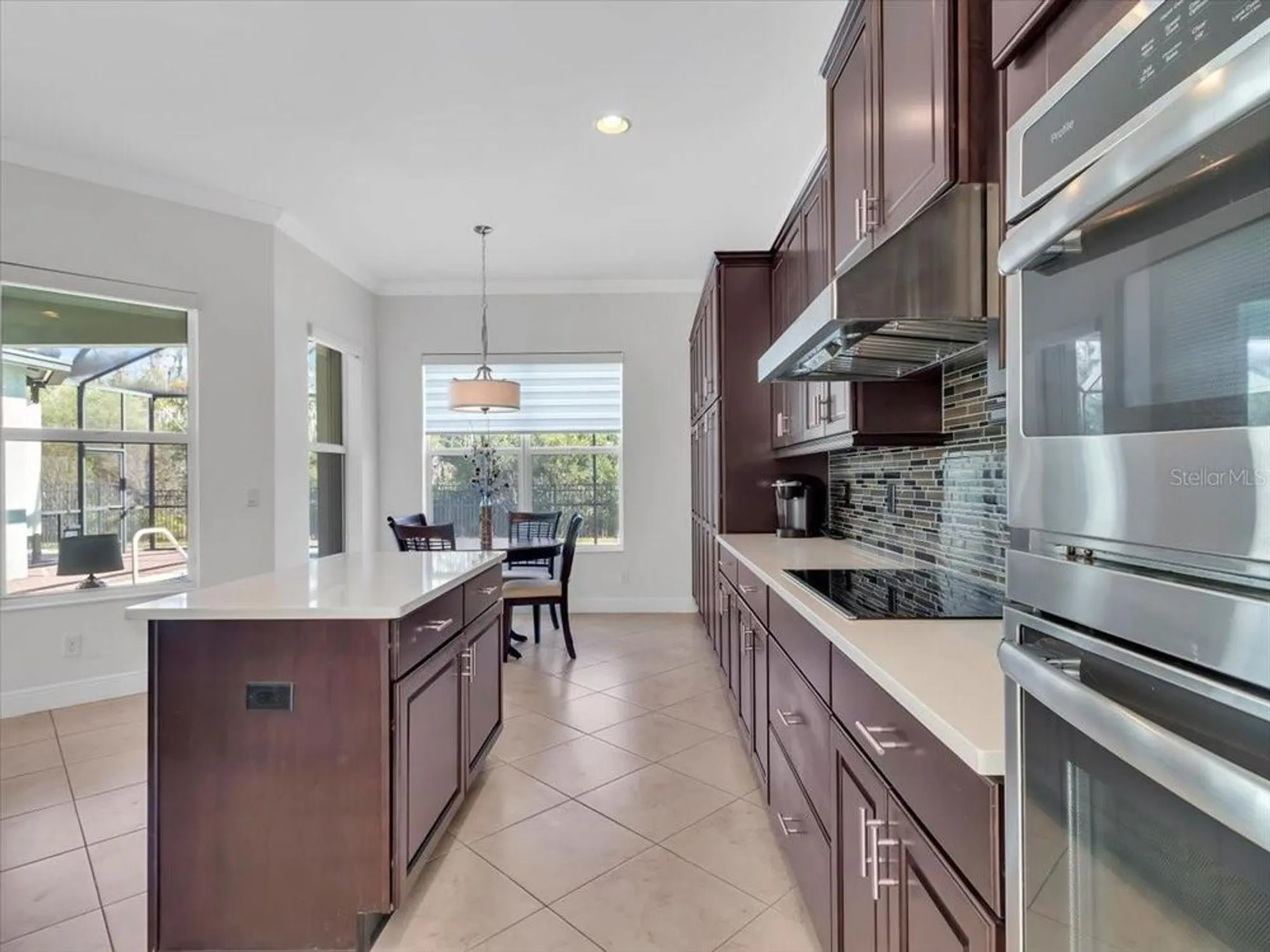 Property Slideshow image 22 of 76 | 16308 garnet glen pl, Wimauma, FL, 33598