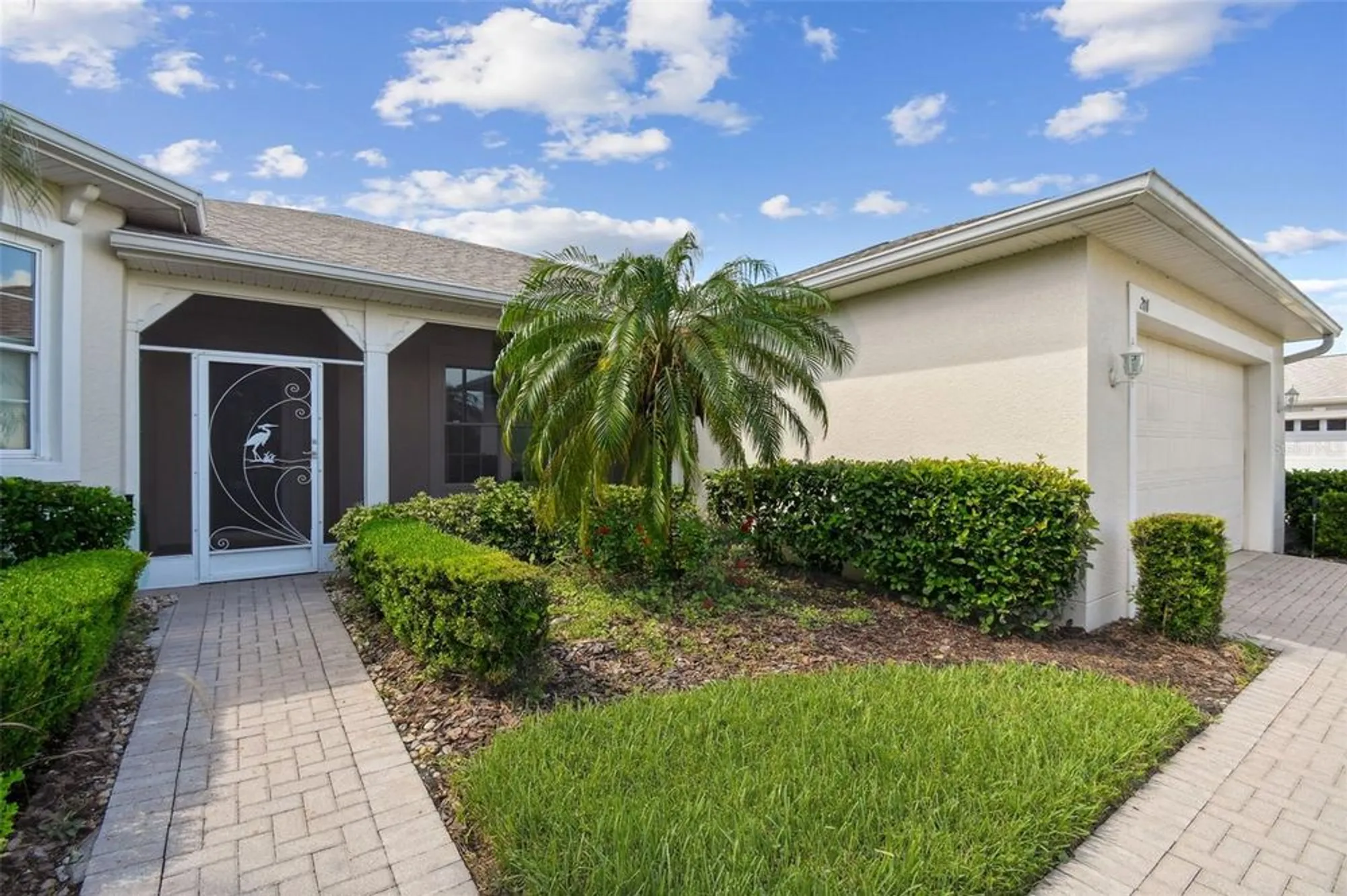 Property Slideshow image 3 of 61 | 201 largo dr, Kissimmee, FL, 34759