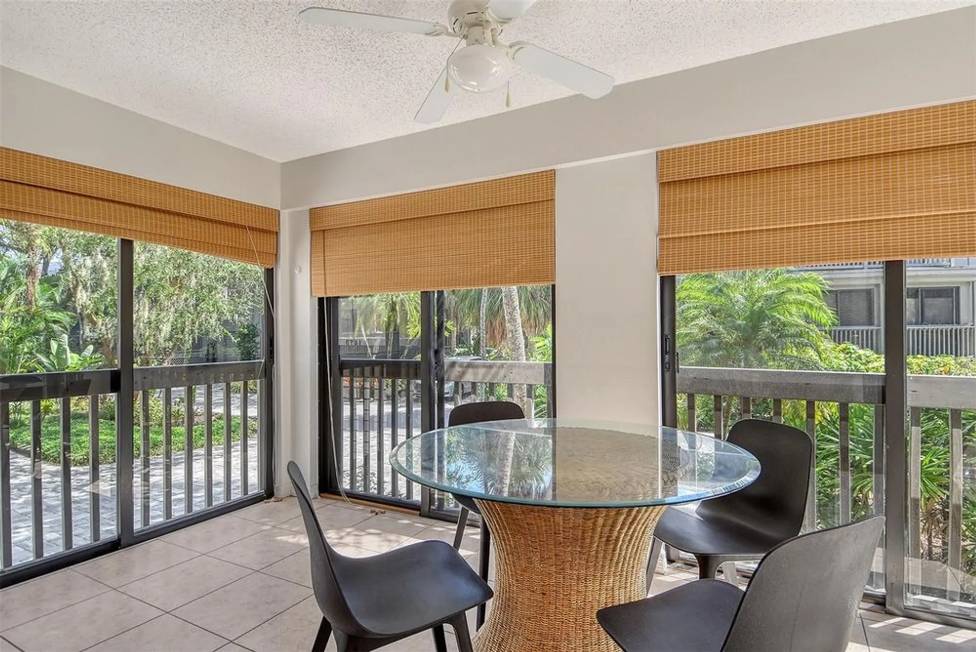 Property Slideshow image 21 of 84 | 1473 landings cir # 44, Sarasota, FL, 34231