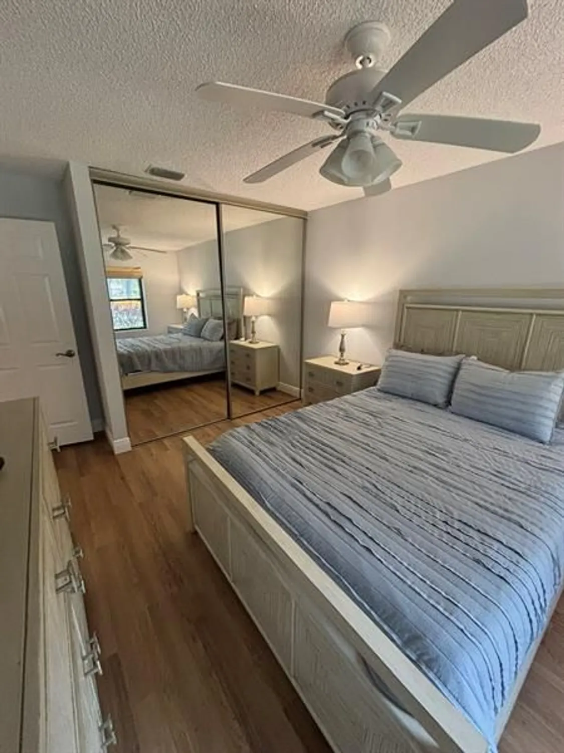 Property Slideshow image 6 of 21 | 4928 boxwood cir, Boynton Beach, FL, 33436