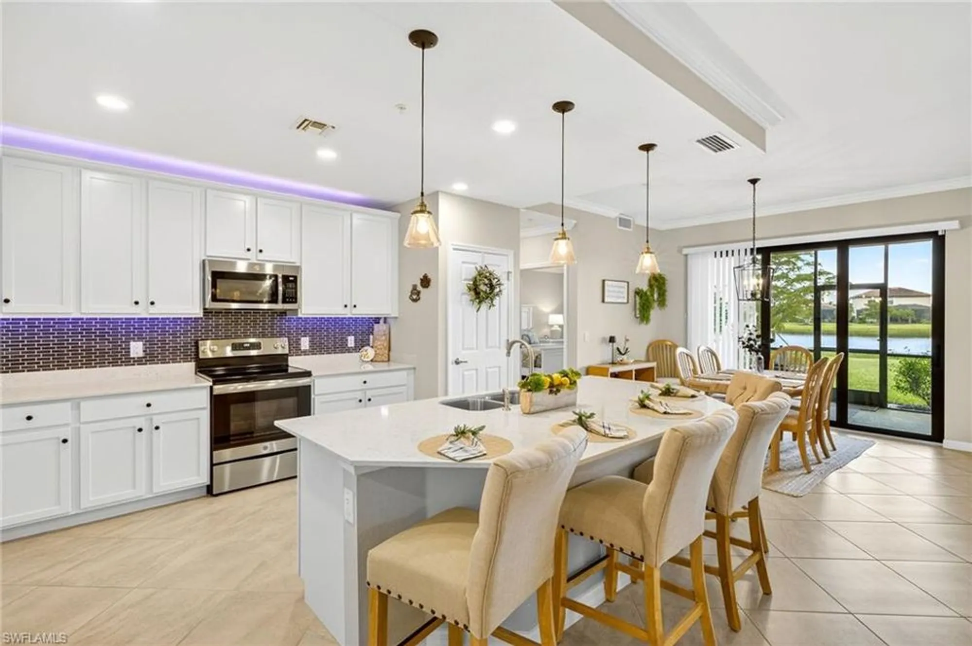 Property Slideshow image 7 of 48 | 11789 grand belvedere way unit 103, Fort Myers, FL, 33913