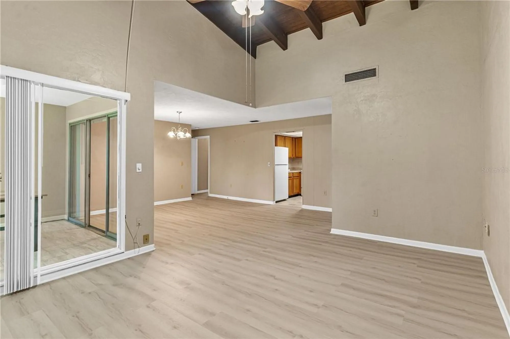 Property Slideshow image 12 of 40 | 14202 sandalwood dr # 202, Wildwood, FL, 34785