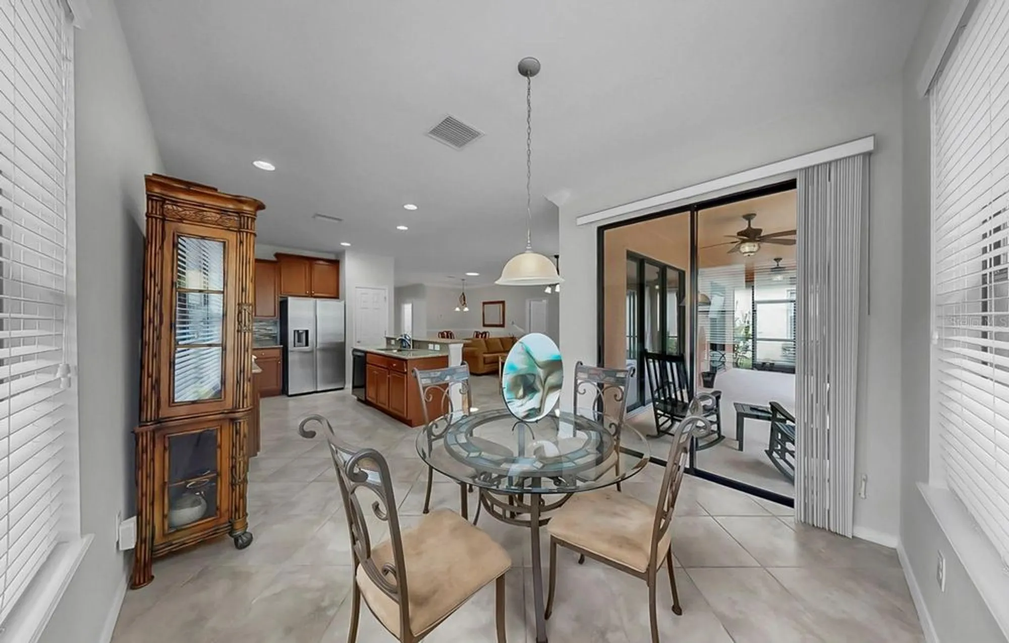 Property Slideshow image 11 of 33 | 349 laurel falls dr, Apollo Beach, FL, 33572