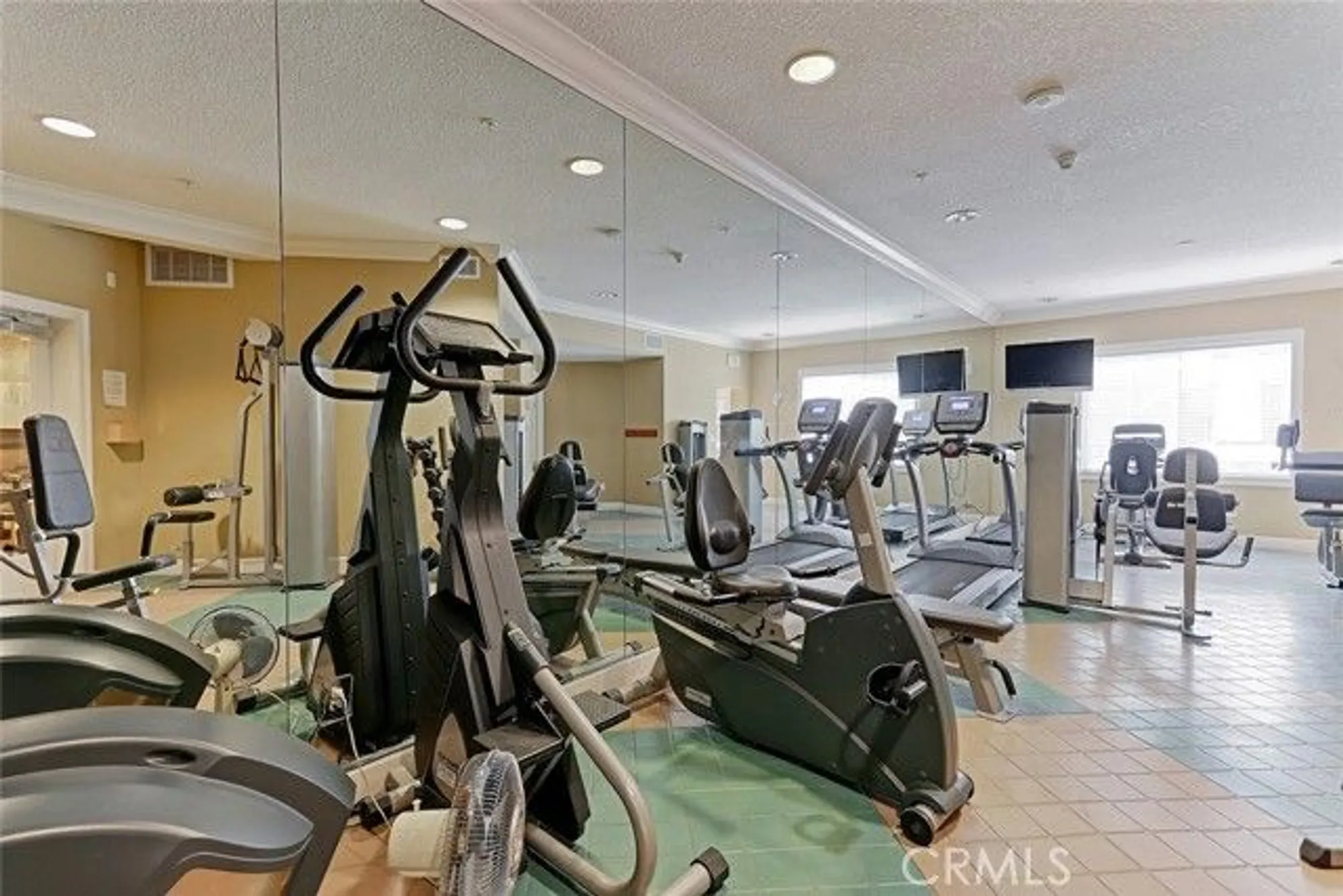 Property Slideshow image 24 of 27 | 2750 artesia blvd unit 110, Redondo Beach, CA, 90278