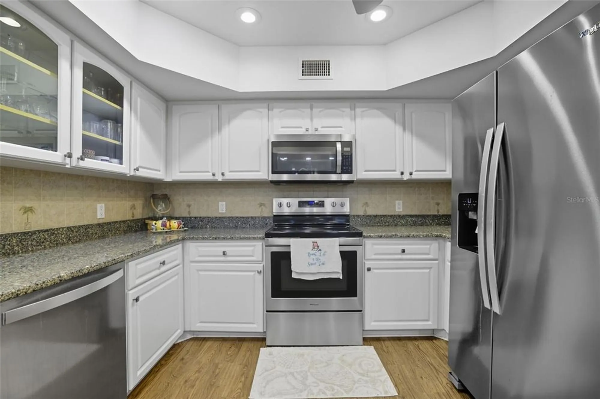 Property Slideshow image 6 of 47 | 3260 southshore dr apt 63a, Punta Gorda, FL, 33955