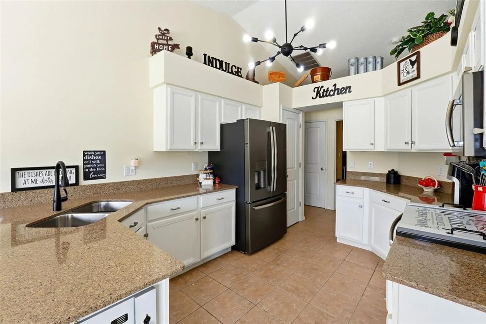 Property Slideshow image 17 of 40 | 26234 glen eagle dr, Leesburg, FL, 34748