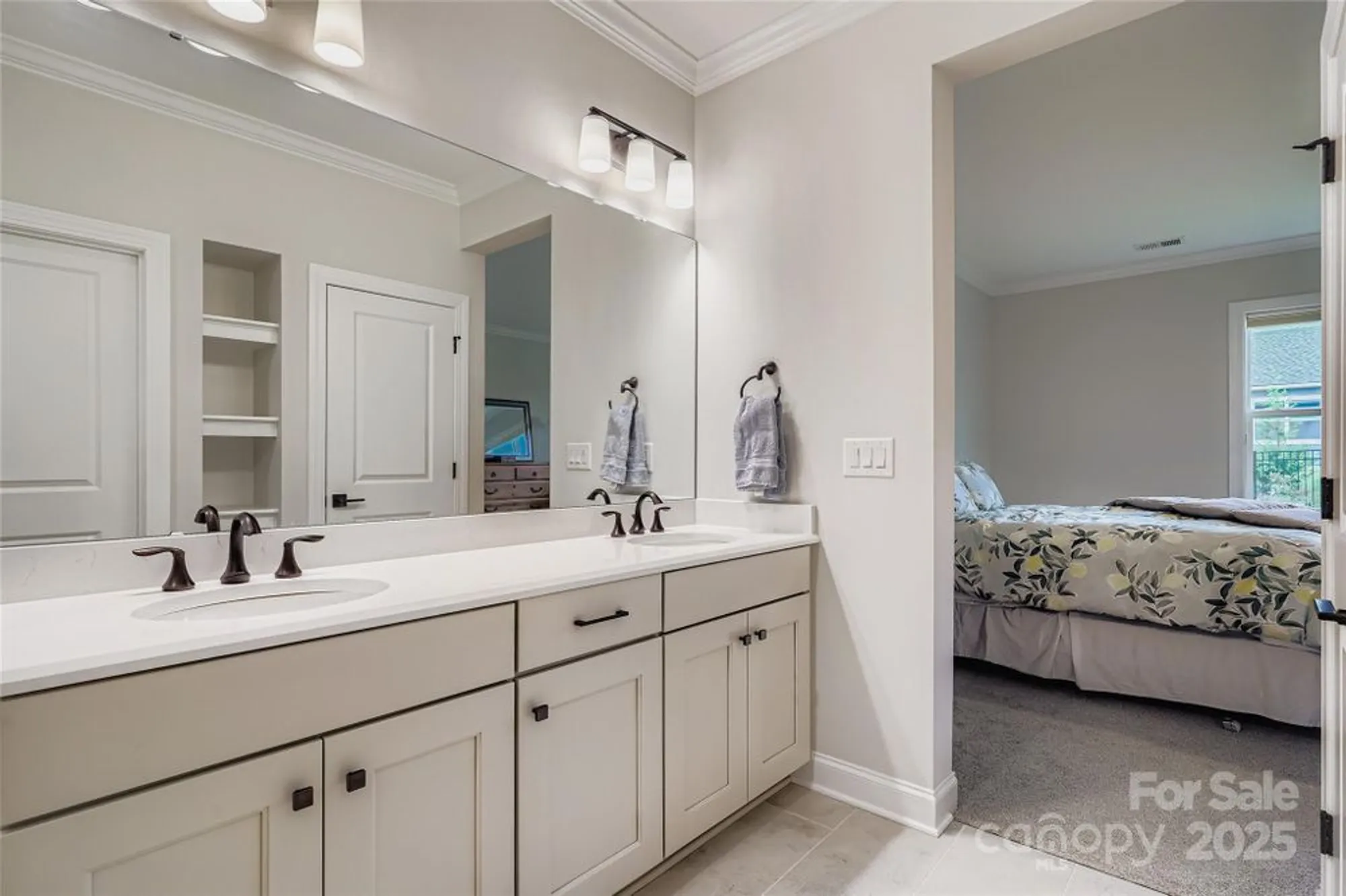 Property Slideshow image 19 of 29 | 5562 caneel ln # 1232, Denver, NC, 28037