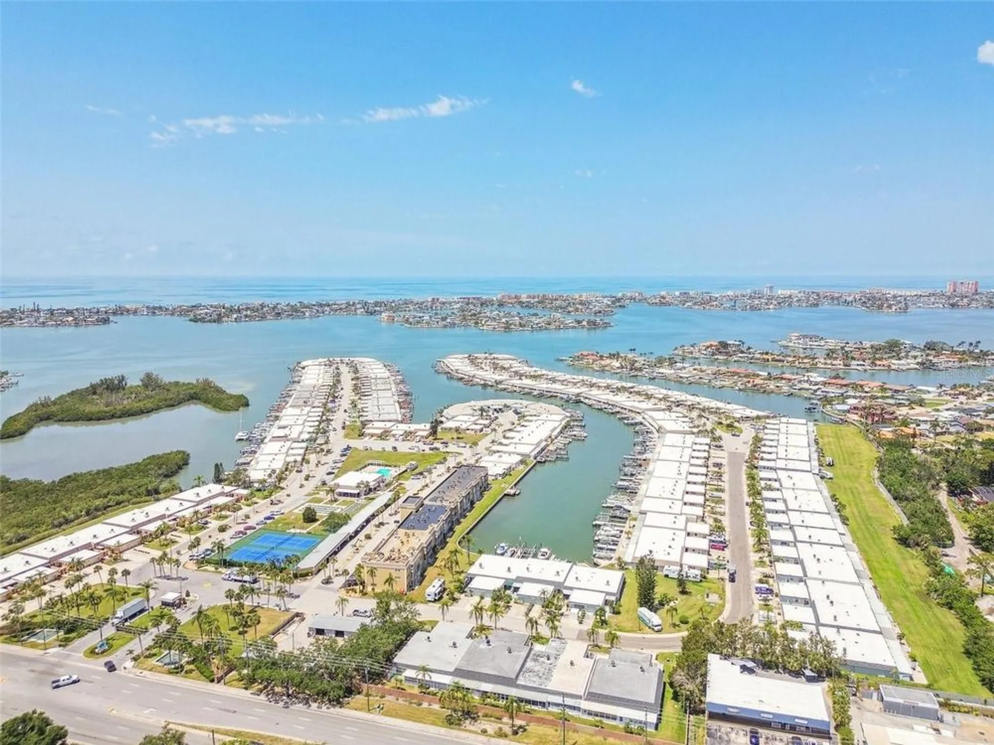 Property Slideshow image 63 of 69 | 1 boca ciega point blvd apt 310, St Petersburg, FL, 33708