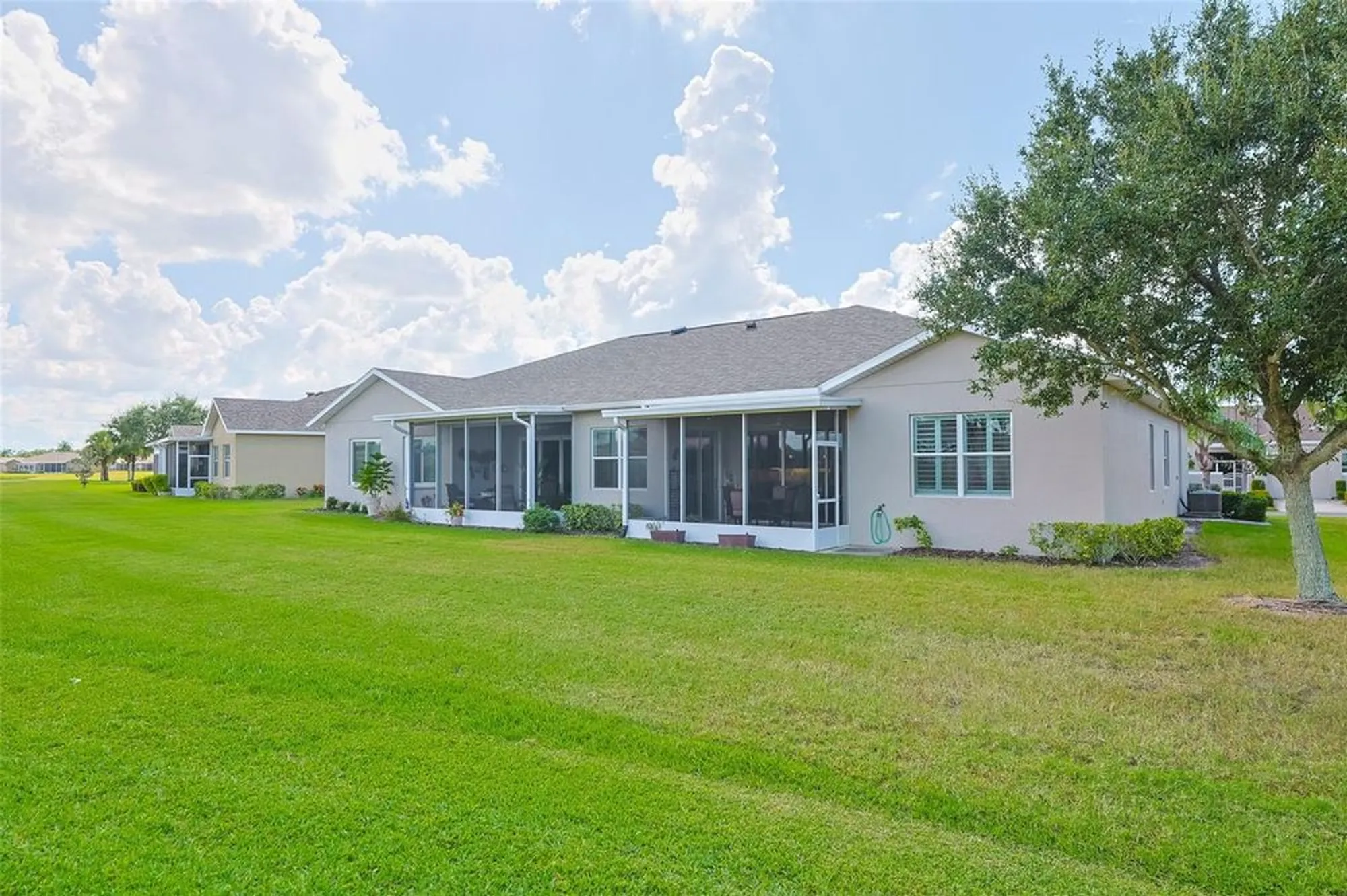 Property Slideshow image 46 of 75 | 2264 sifield greens way, Sun City Center, FL, 33573