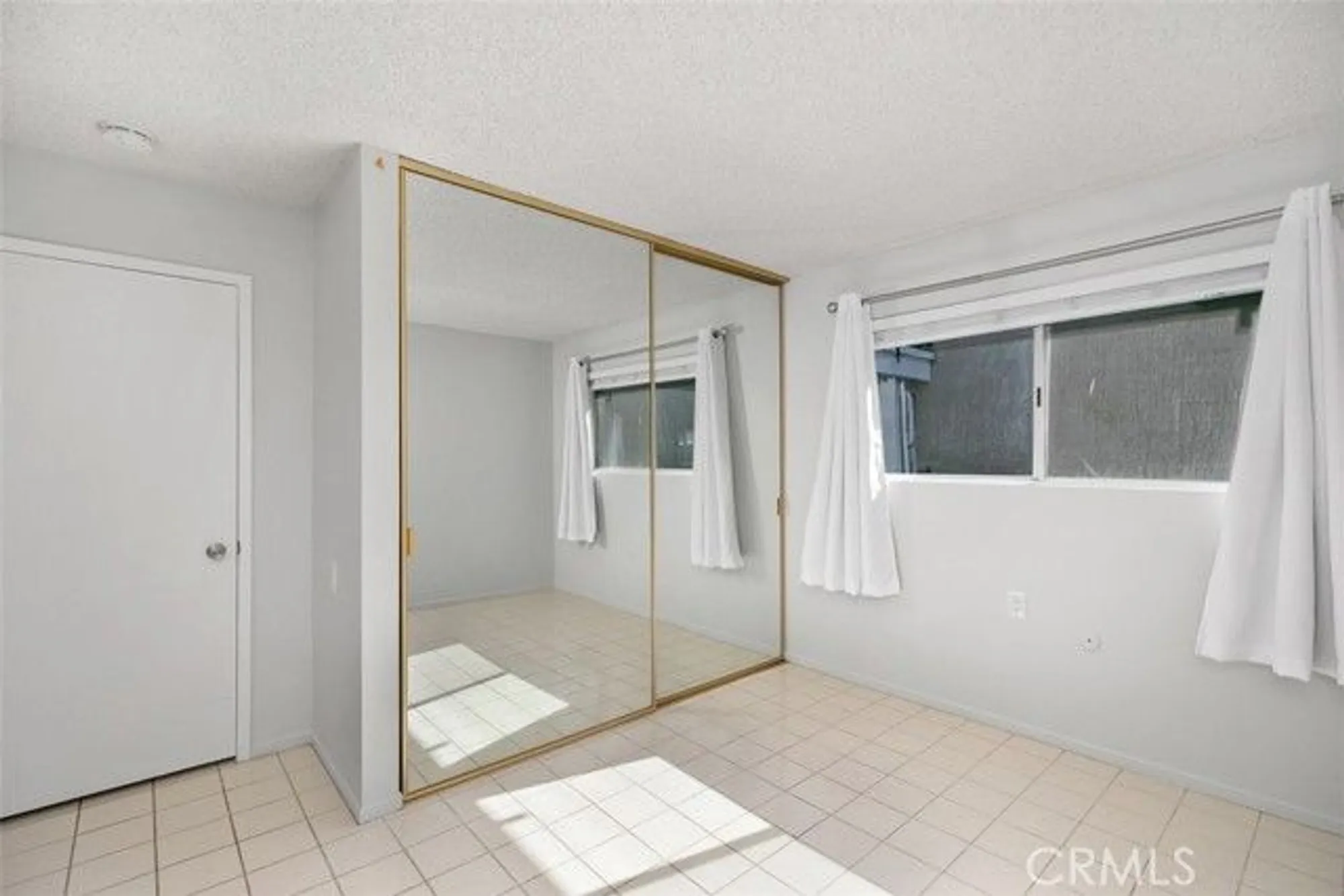 Property Slideshow image 17 of 25 | 2405 via mariposa 2g, Laguna Woods, CA, 92637