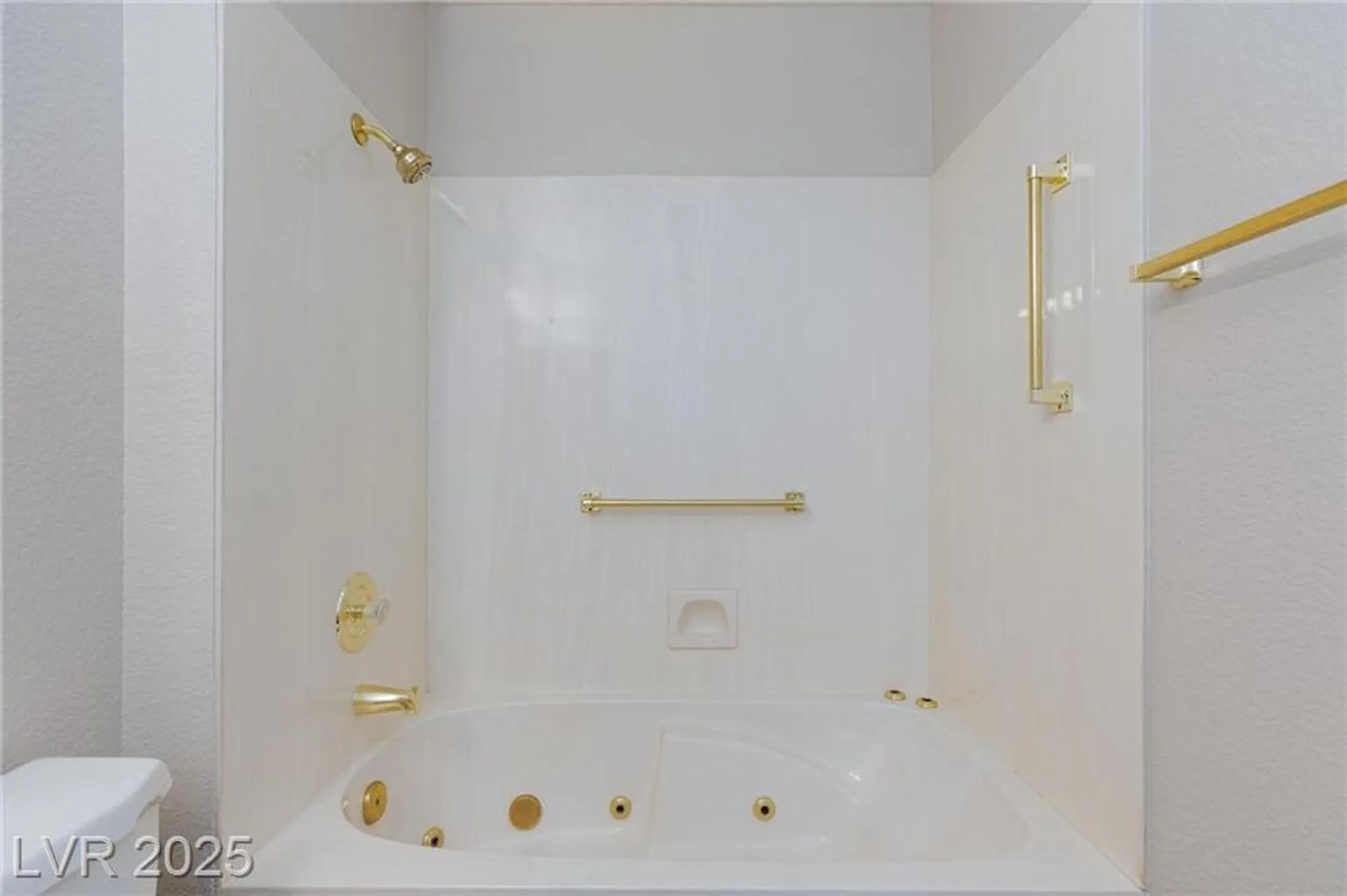 Property Slideshow image 22 of 39 | 8925 litchfield ave, Las Vegas, NV, 89134