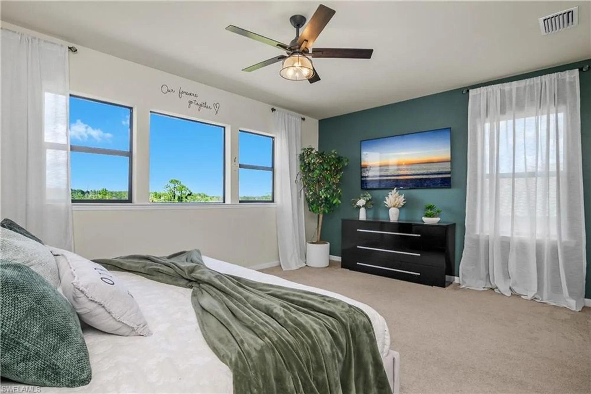 Property Slideshow image 15 of 50 | 17628 kinzie ln, Estero, FL, 33928