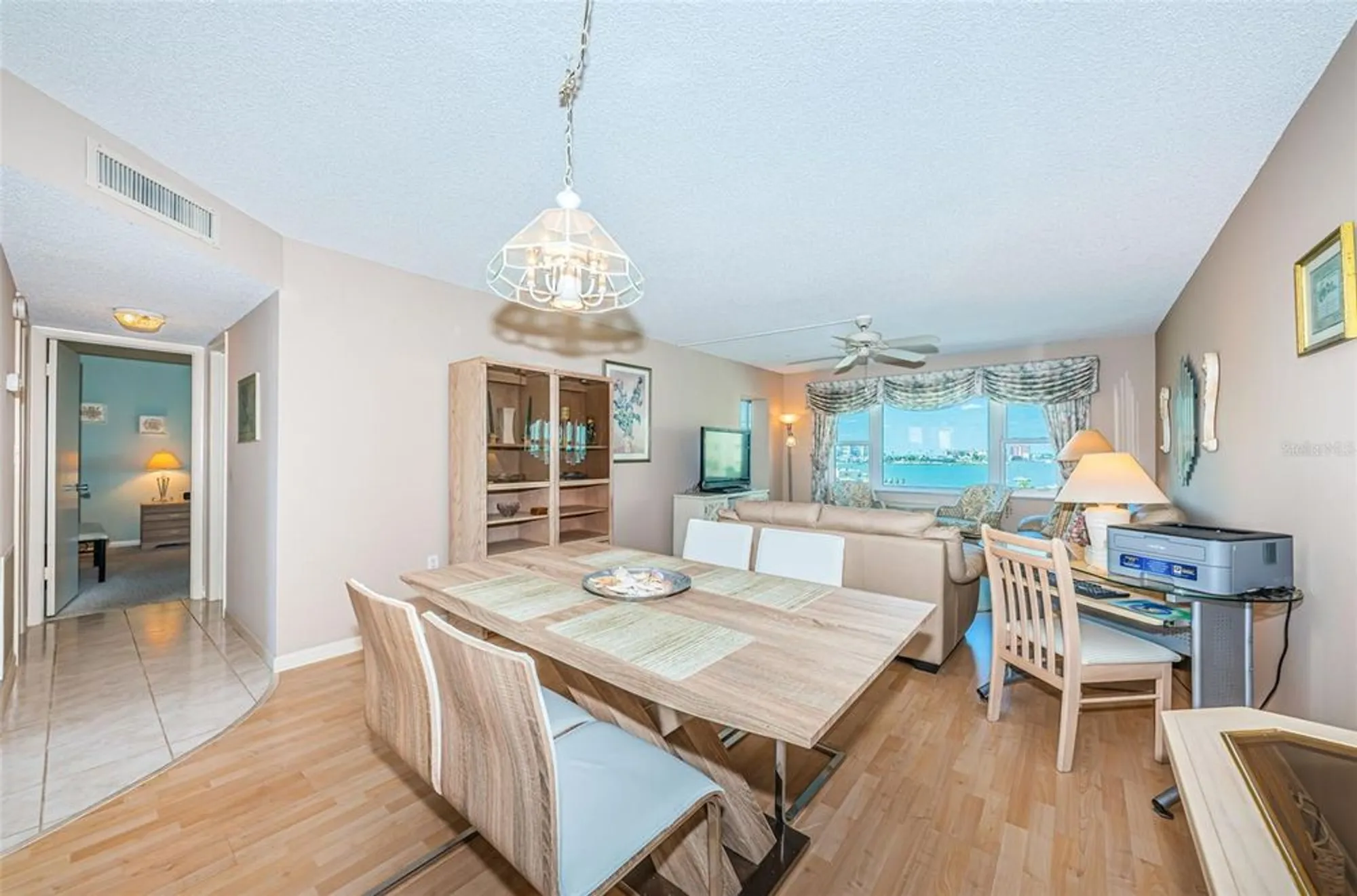 Property Slideshow image 13 of 50 | 4550 cove cir apt 502, St Petersburg, FL, 33708