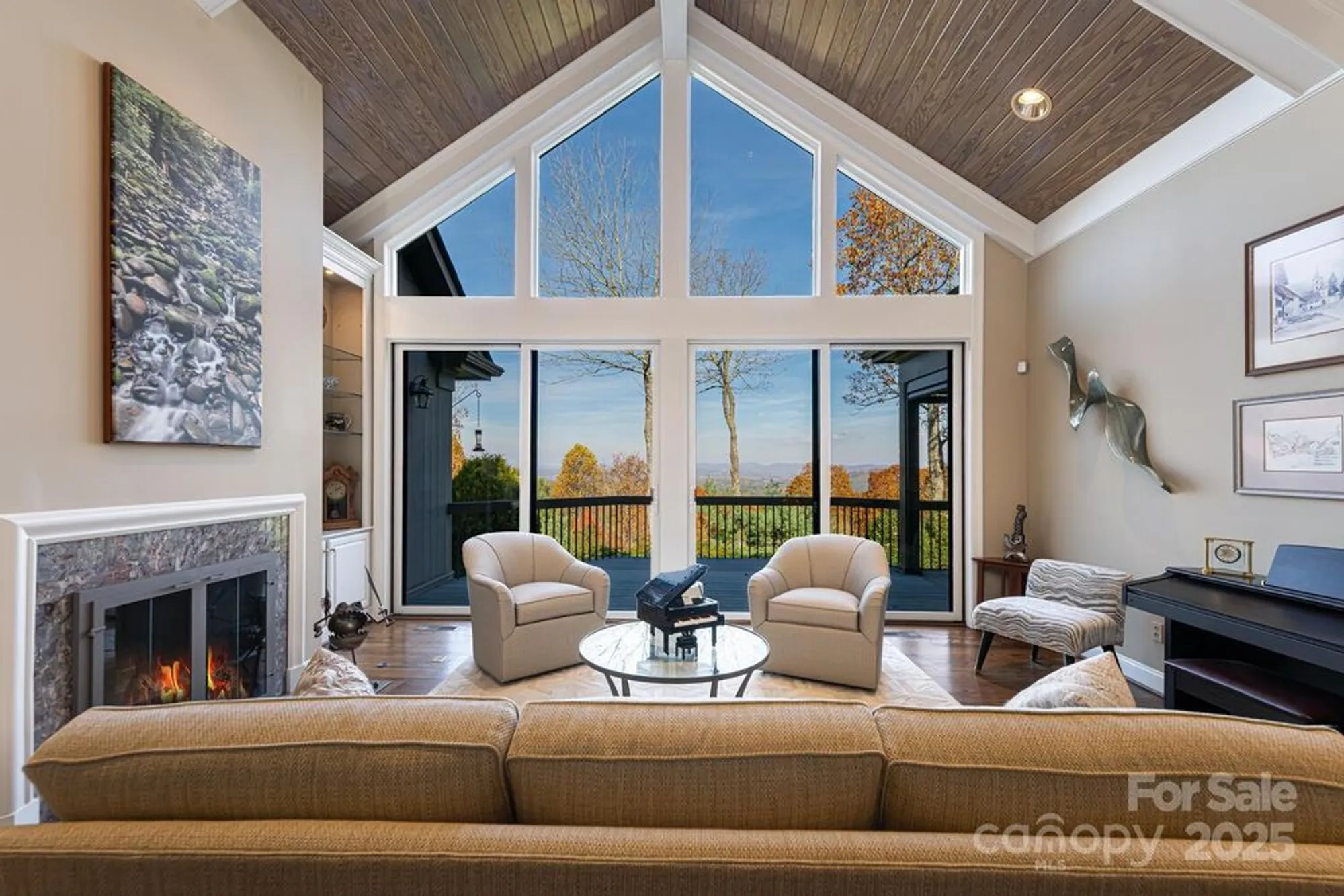 Property Slideshow image 21 of 48 | 106 woodglen ct, Flat Rock, NC, 28731