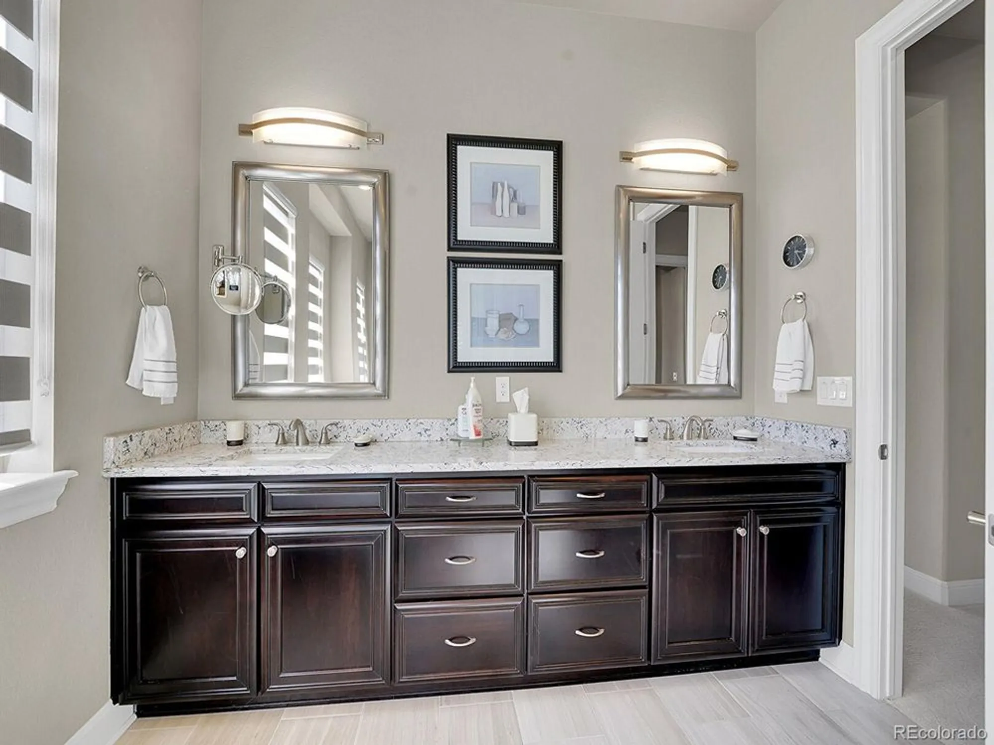 Property Slideshow image 21 of 47 | 23071 e del norte cir, Aurora, CO, 80016