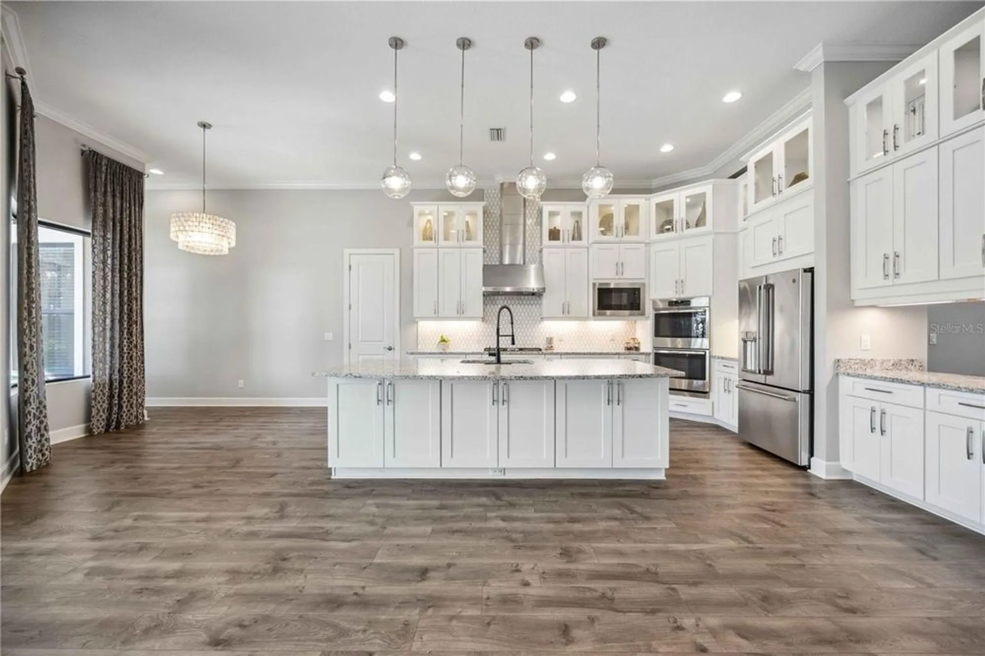 Property Slideshow image 24 of 62 | 4744 benito ct, Bradenton, FL, 34211