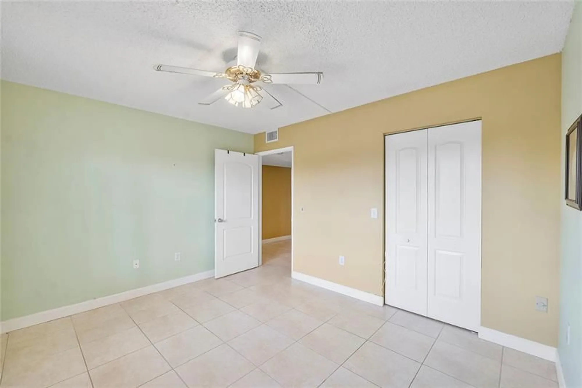 Property Slideshow image 18 of 44 | 13355 sw 16th ct 313e, Pembroke Pines, FL, 33027